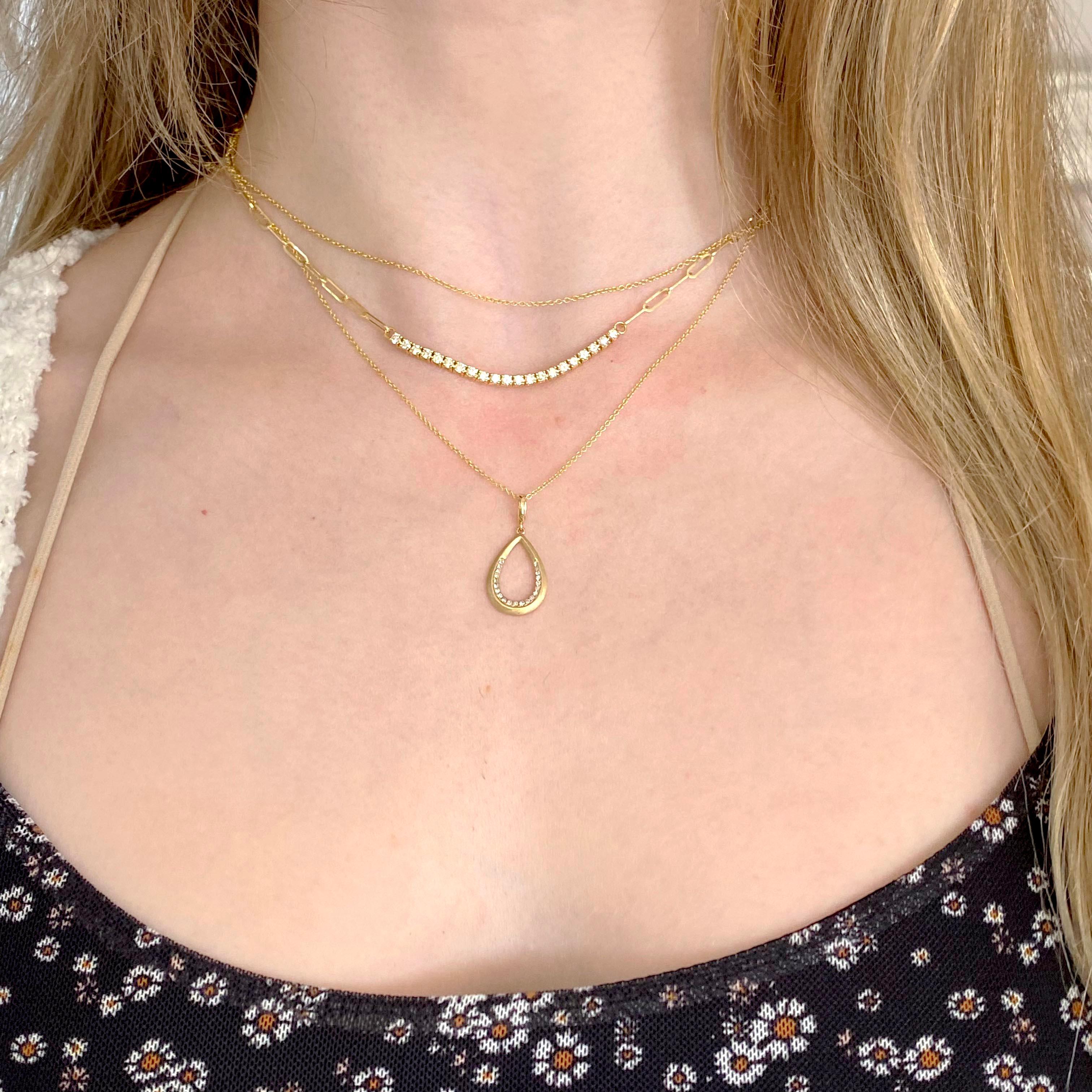 1.00 Carat Diamond Paperclip Necklace 1.00 Ct Diamond Bar in 14K Yellow Gold In New Condition In Austin, TX