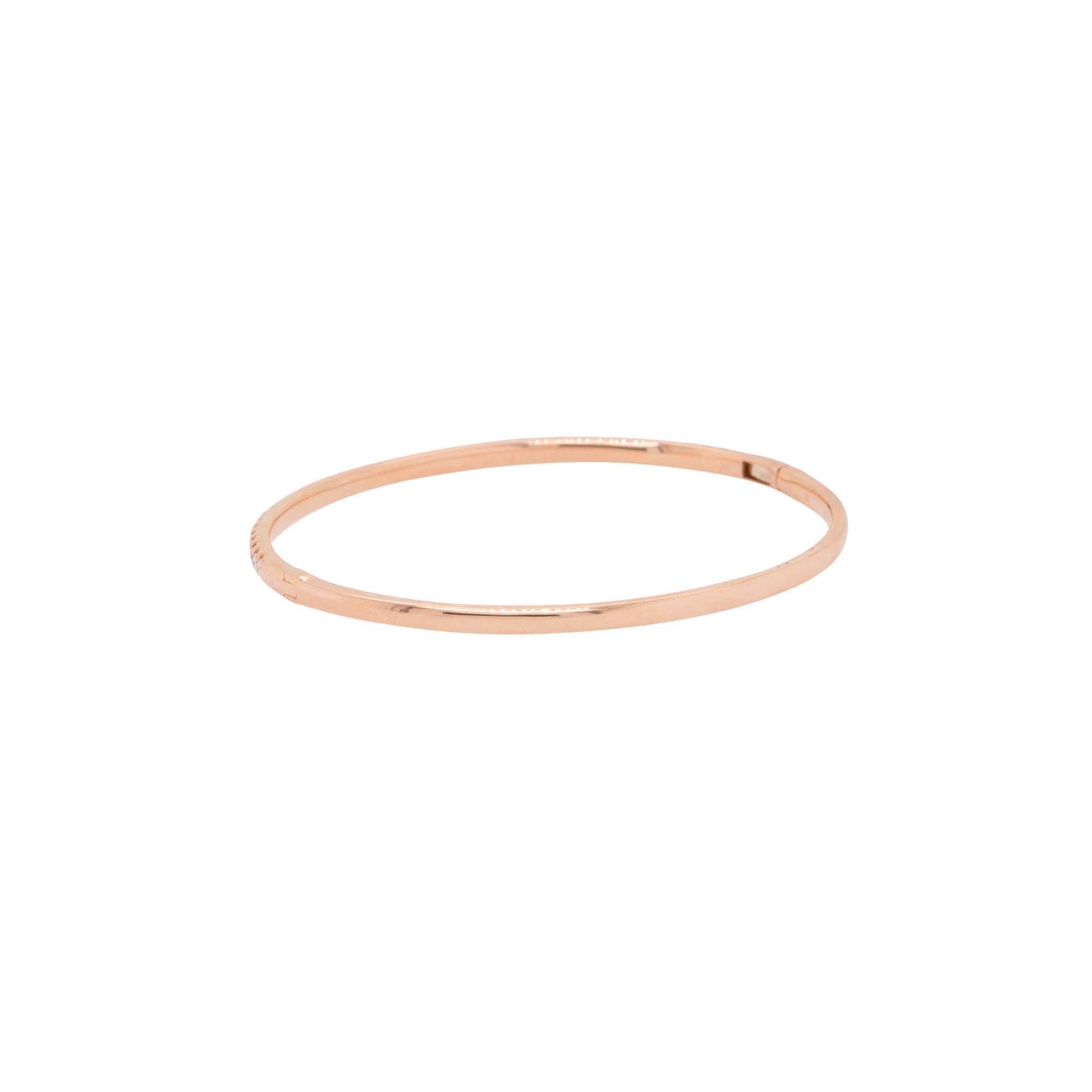 1.00 Carat Diamond Pave Thing Bangle Bracelet 18 Karat in Stock en venta 3