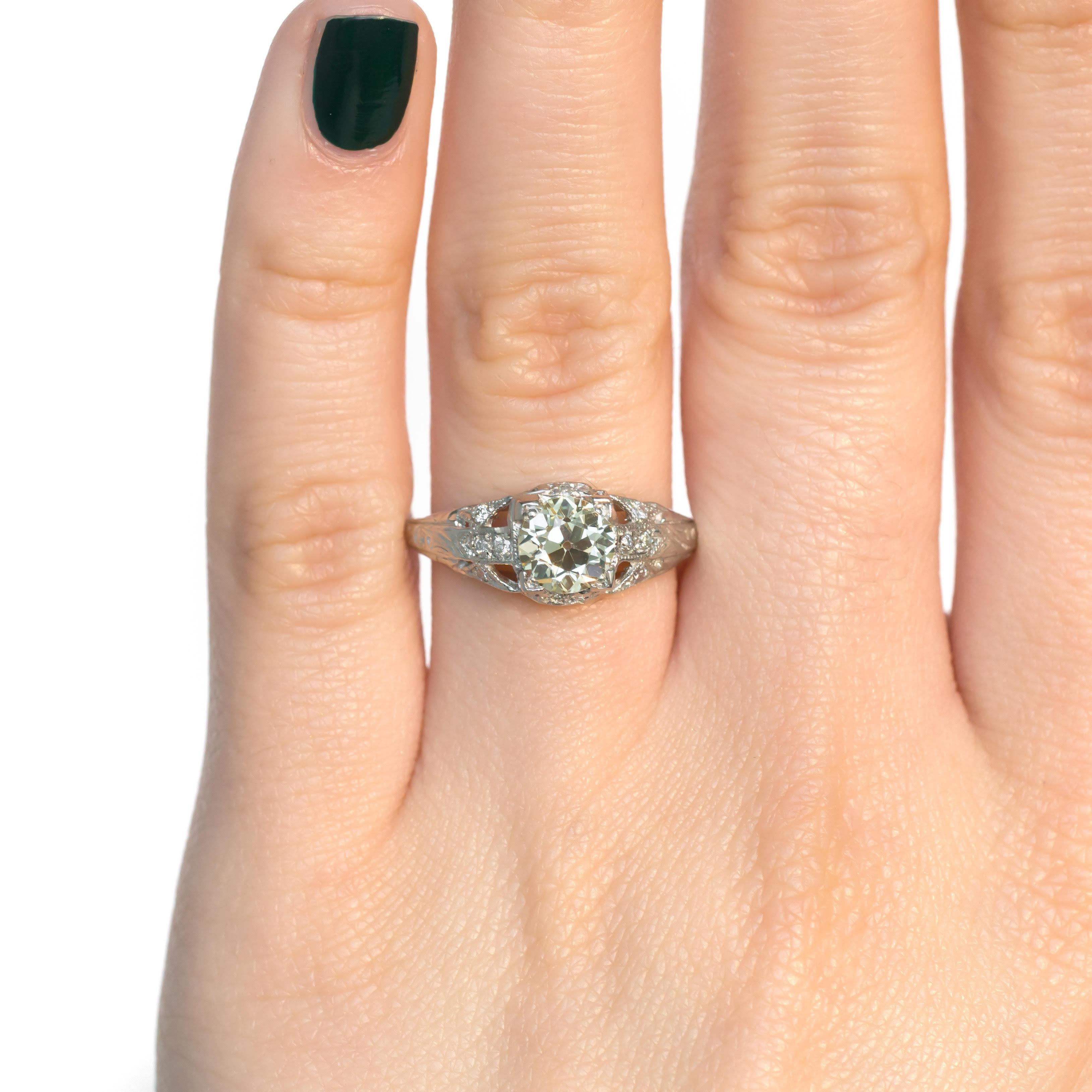 1.00 Carat Diamond Platinum Engagement Ring For Sale 1
