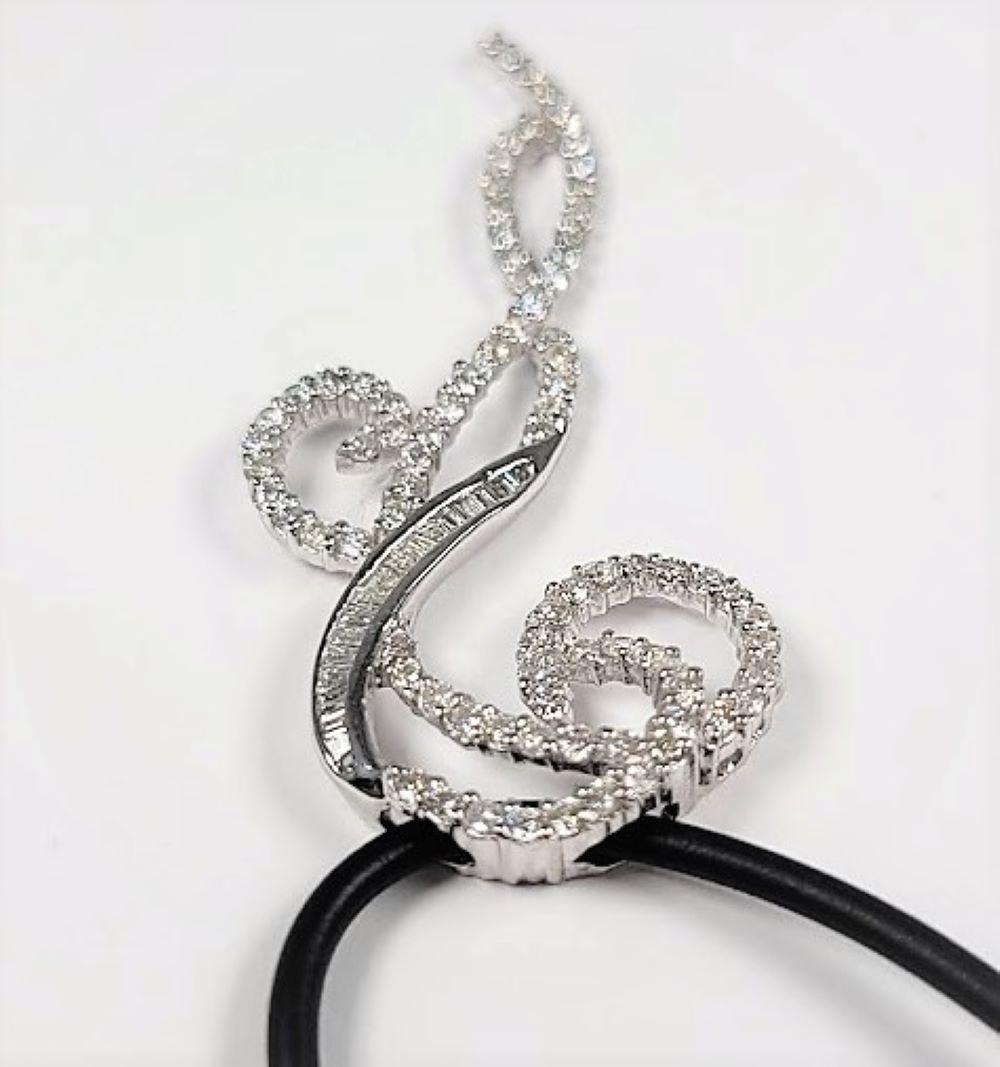 1.00 Carat Diamond Swirl Pendant on Rubber Cord In Good Condition For Sale In Dallas, TX