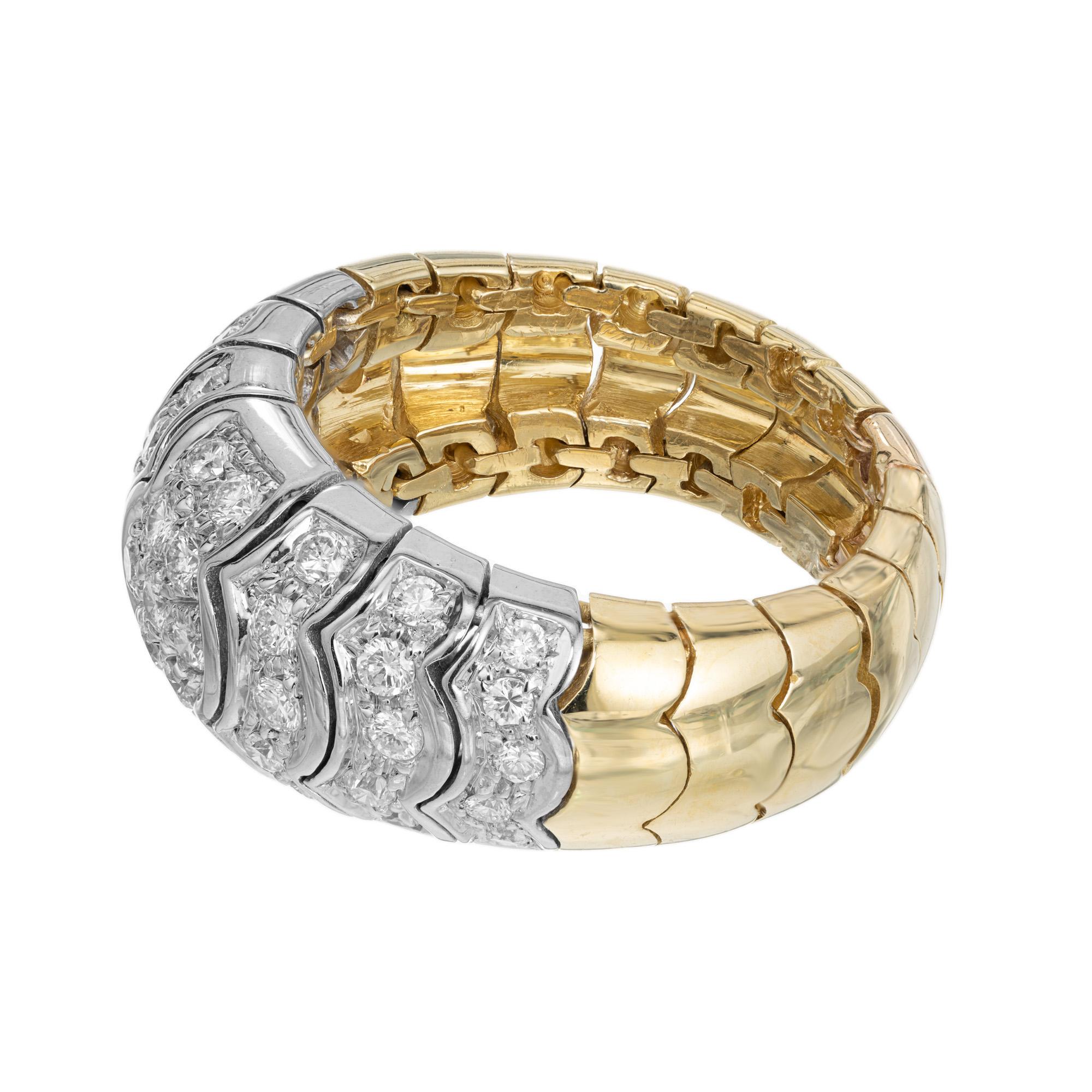 Round Cut 1.00 Carat Diamond Two Tone Gold Flexible Wave Link Band Ring For Sale