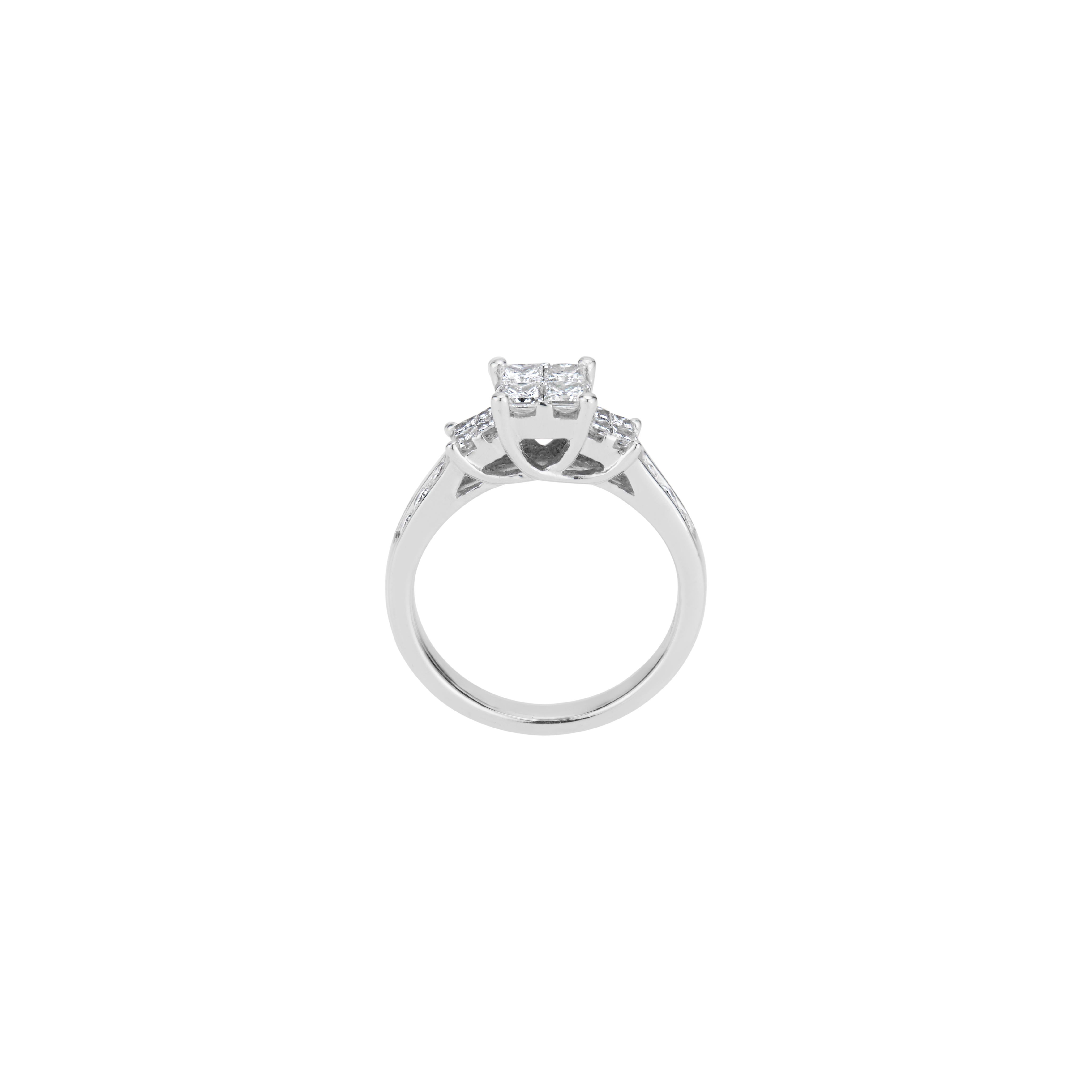 Women's 1.00 Carat Diamond White Gold Engagement Ring 