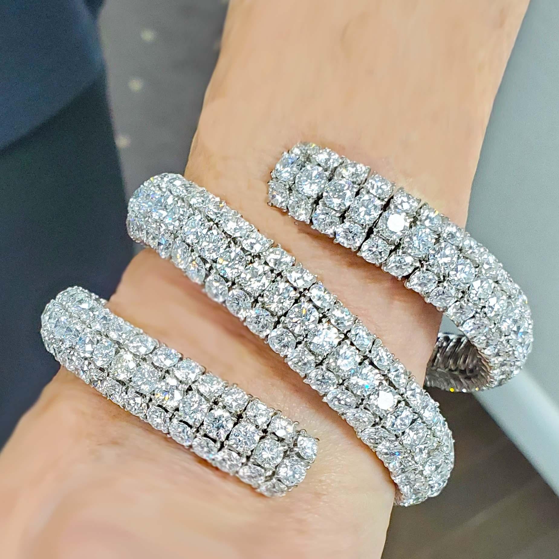 Artisan 100 Carat Diamond Wrap Bracelet in 18 Karat Gold, 321 Diamonds + 100.00 Carat