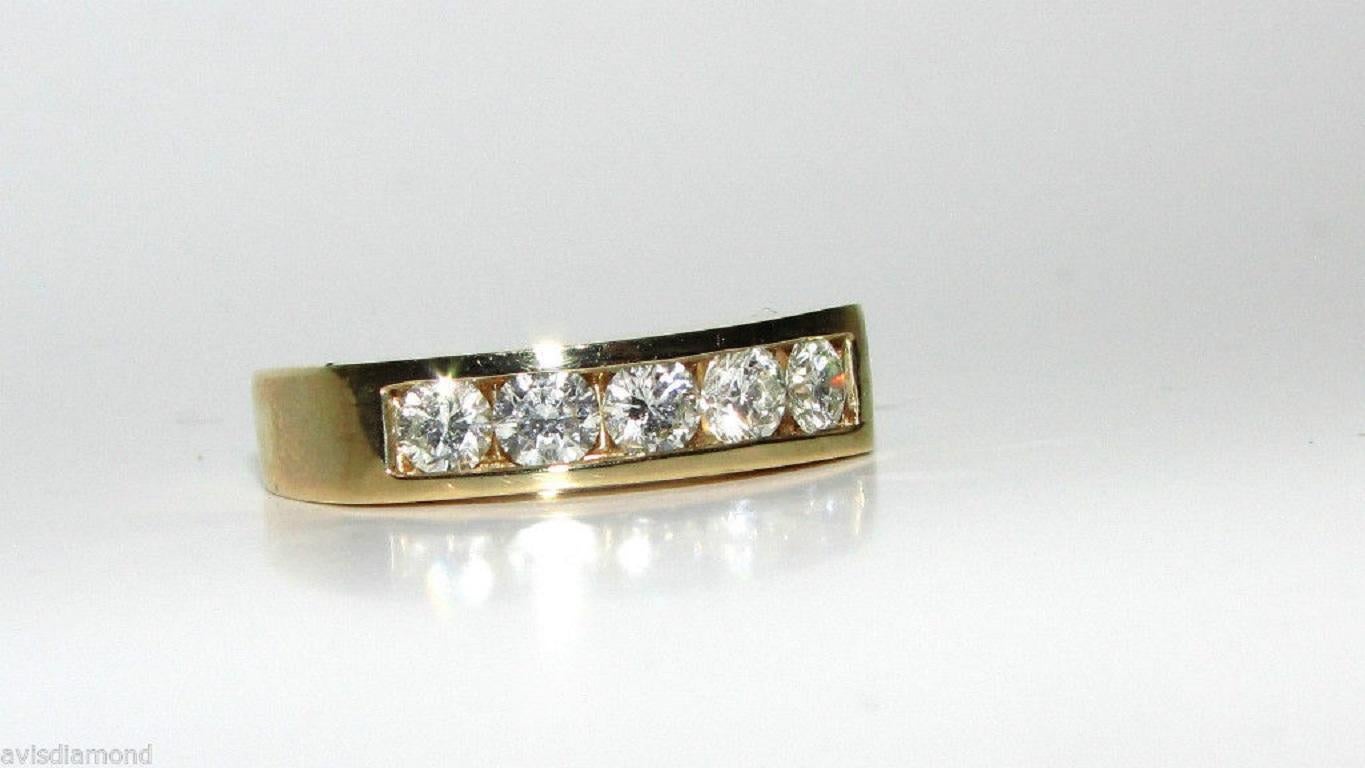1.00 Carat Diamonds Band Ring 14 Karat Classic Channel For Sale 1