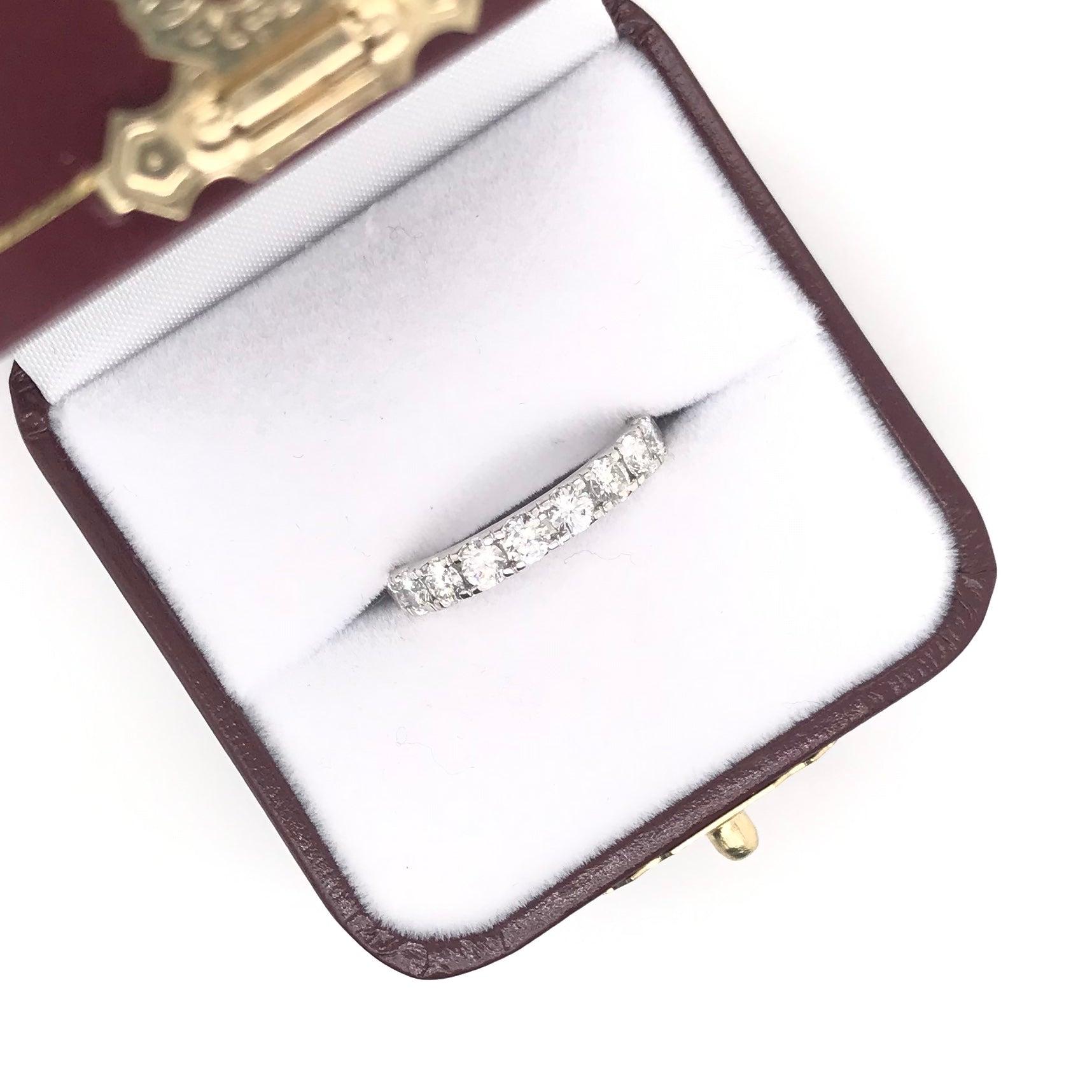 1.00 Carat DTW Diamond Band In New Condition For Sale In Montgomery, AL