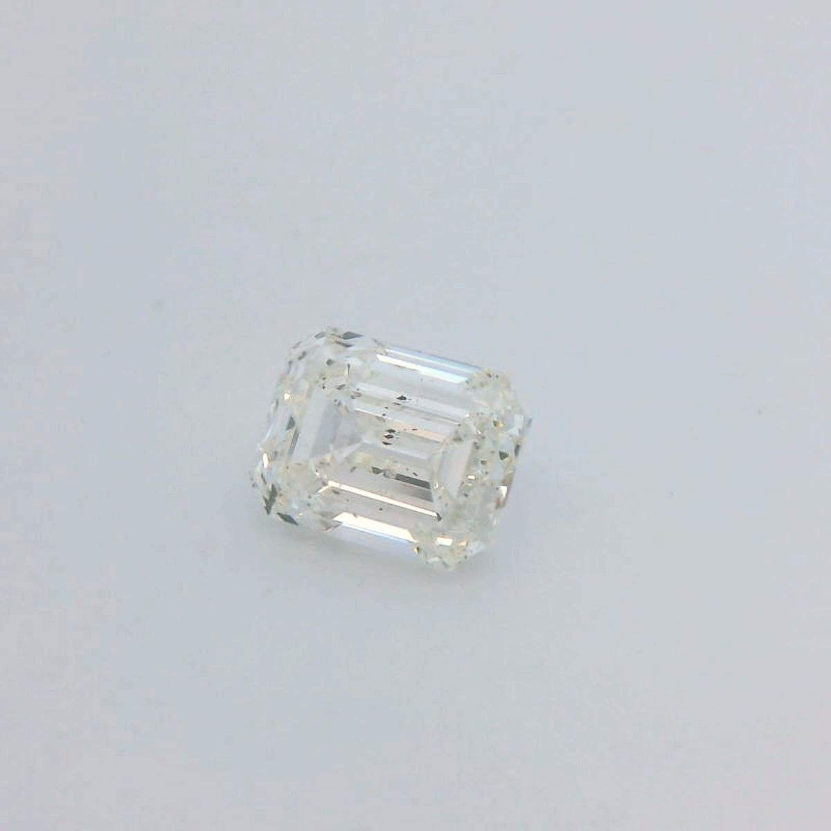 Emerald Cut 1 Carat Emerald Certified Loose Diamond - J SI2, GIA Certified For Sale