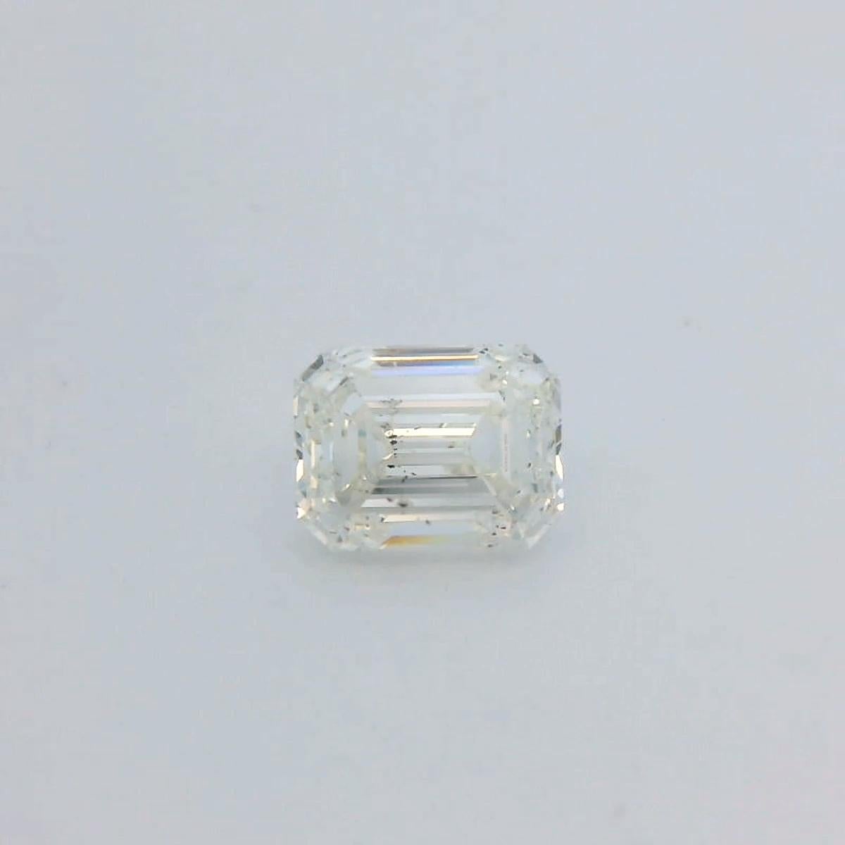 1 Carat Emerald Certified Loose Diamond - J SI2, GIA Certified In New Condition For Sale In Tustin, CA