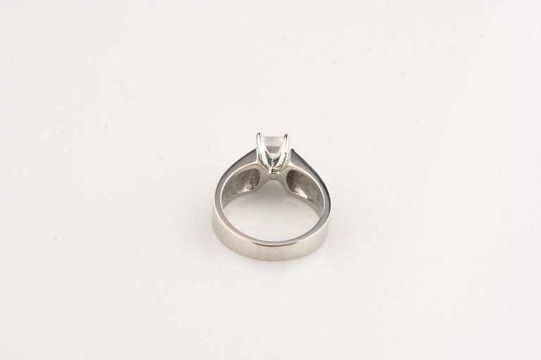 1.00 Carat Emerald Cut Diamond Solitaire Platinum Engagement Ring EGL For Sale 2