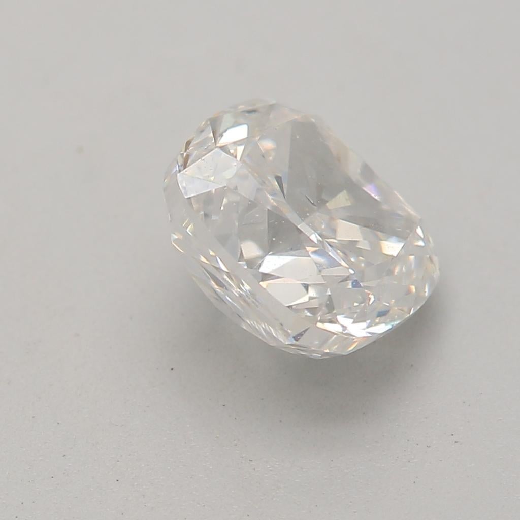 Women's or Men's 1.00 Carat Cushion cut diamond SI2 Clarity IGI Certified For Sale