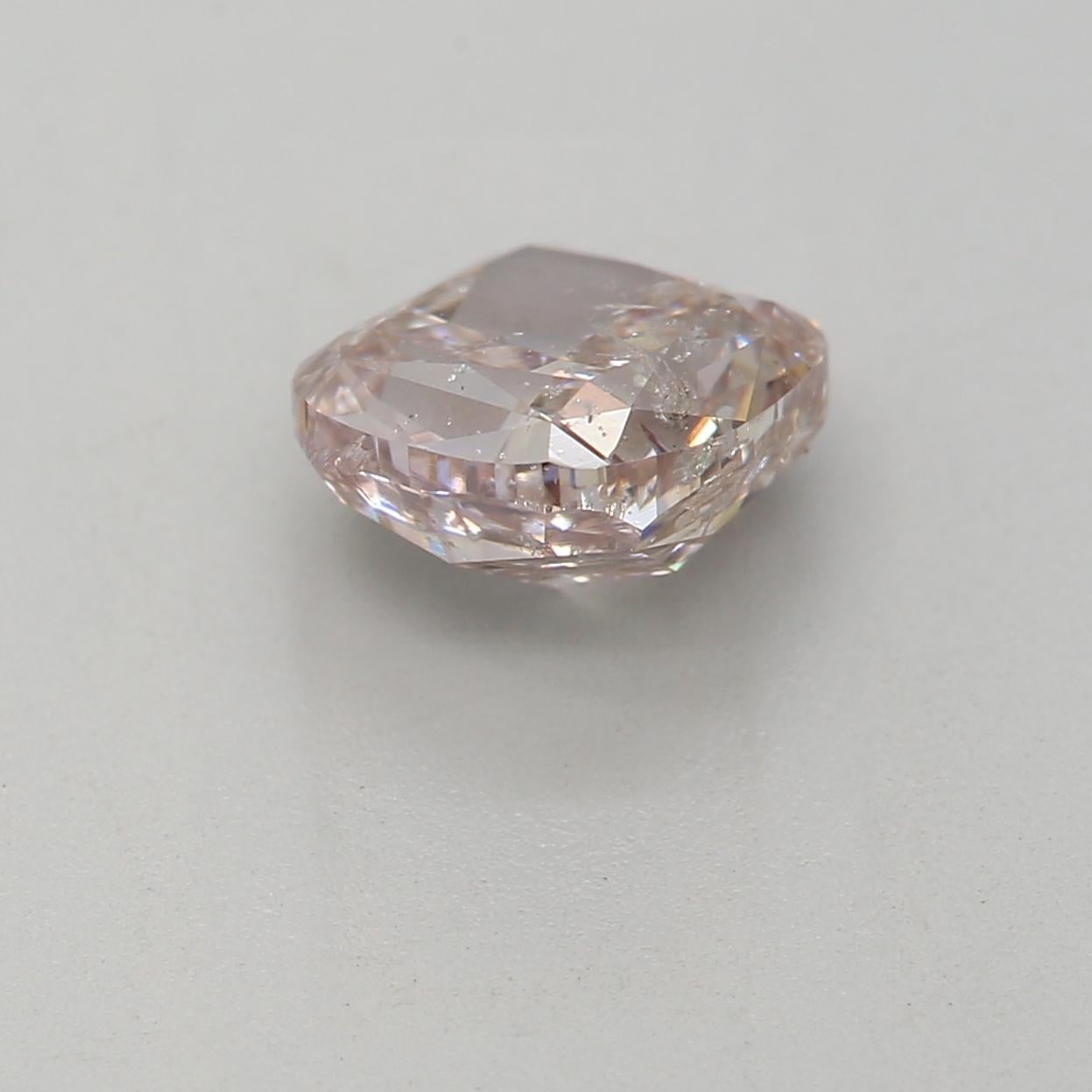 1.00 Carat Fancy Brownish Pink Cushion cut diamond I2 Clarity GIA Certified In New Condition For Sale In Kowloon, HK