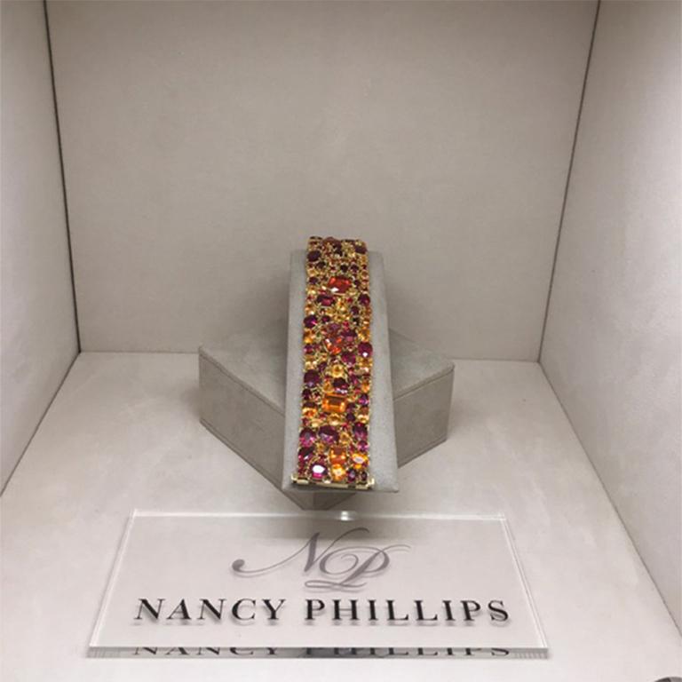 100+ Carat Fancy Gemstone Bracelet In New Condition For Sale In Eugene, OR