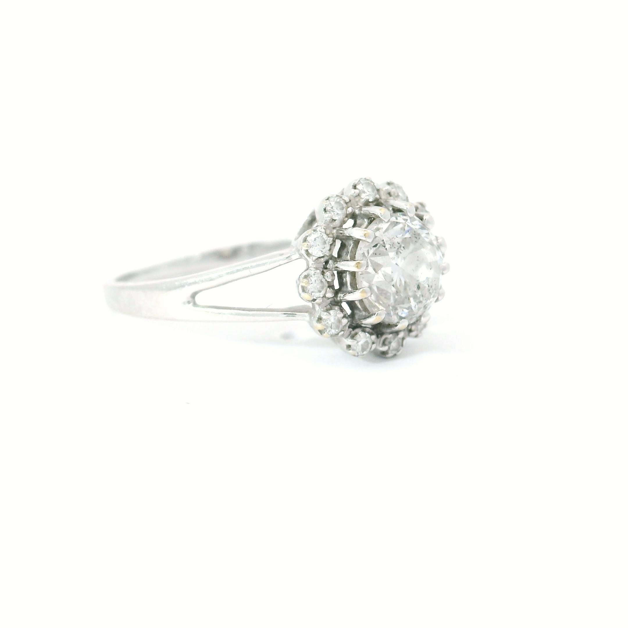 1.00 Carat G Colour Diamond Ring SI2 Clarity IGI Certified For Sale 2