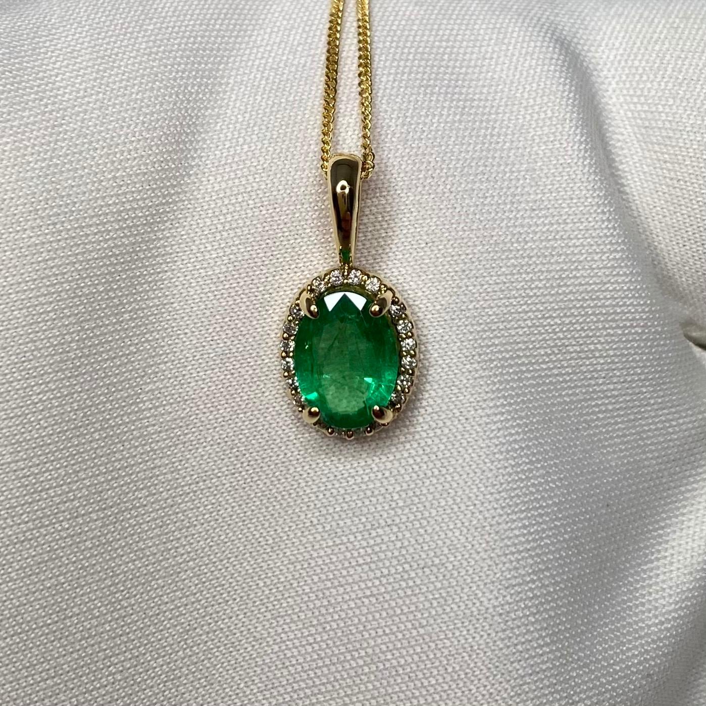 1.00 Carat Green Emerald & Diamond 18 Karat Gold Oval Cut Halo Pendant Necklace 6