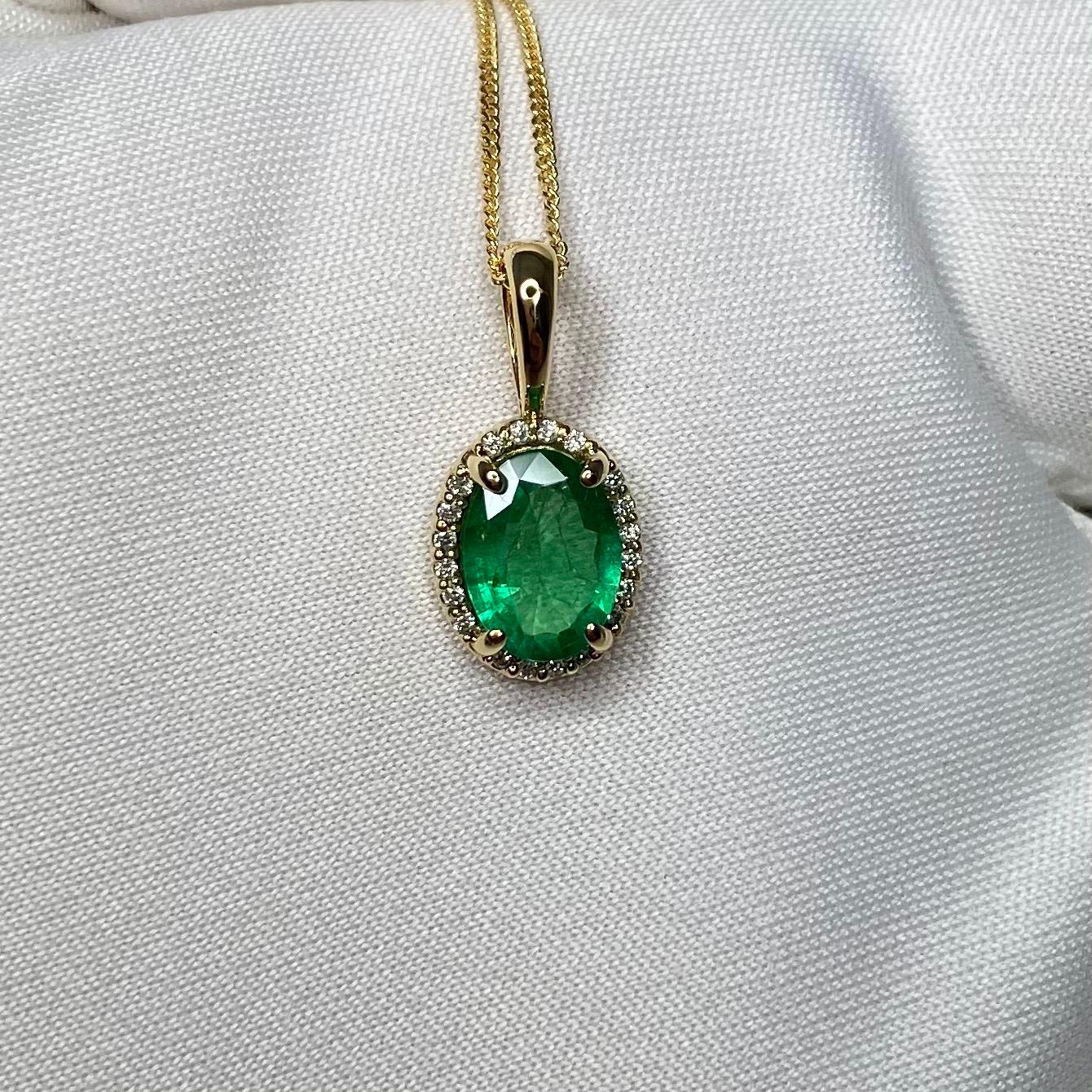 1.00 Carat Green Emerald & Diamond 18 Karat Gold Oval Cut Halo Pendant Necklace 7
