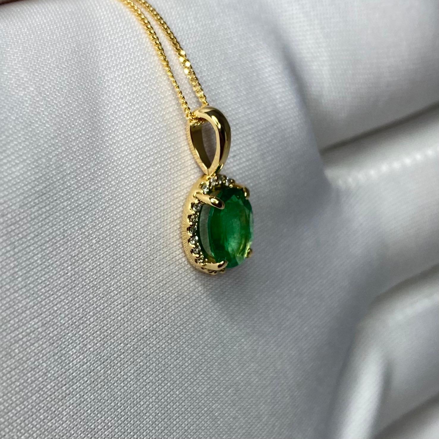 1.00 Carat Green Emerald & Diamond 18 Karat Gold Oval Cut Halo Pendant Necklace 9