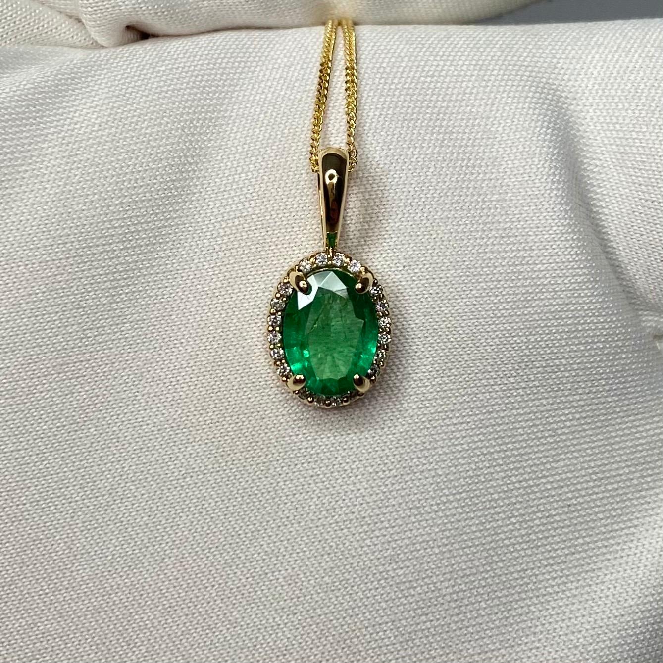 Bright Green Emerald & Diamond 18k Yellow Gold Pendant.

1.00 Carat emerald with a beautiful bright green colour and very good clarity. Some small natural inclusions visible when looking closely (as expected with emeralds) but still a clean stone.
