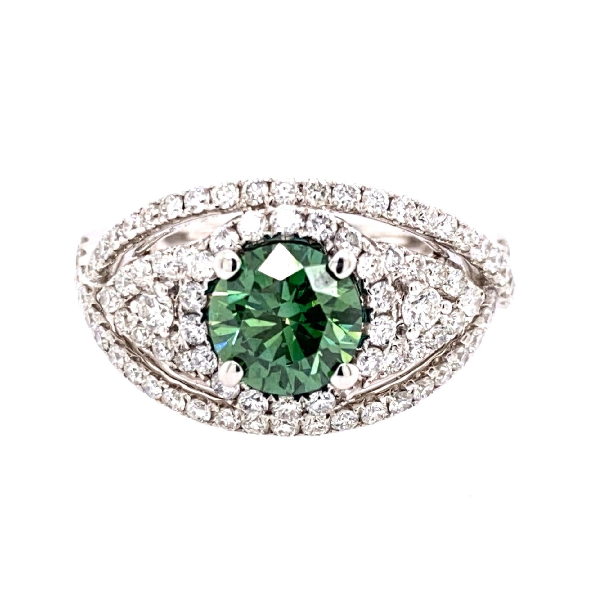 Round Cut 1.00 Carat Green and White Diamond Ring