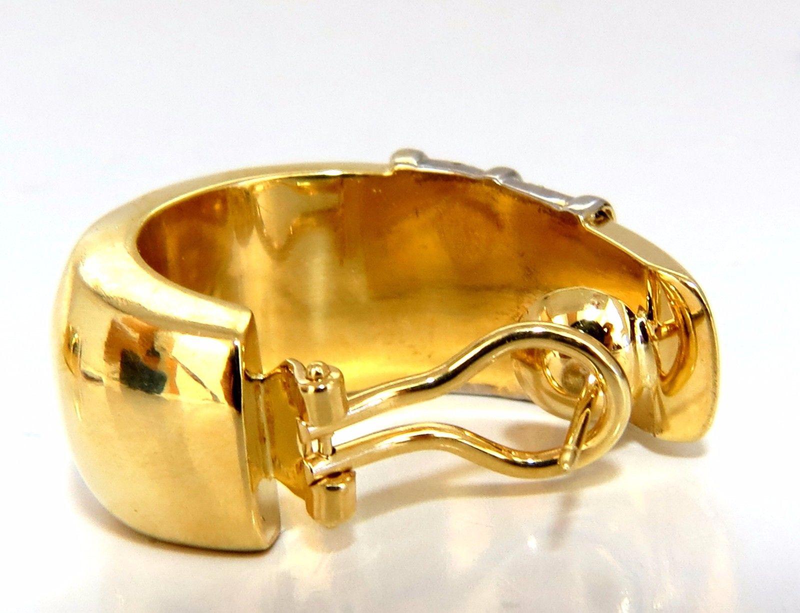 Créoles semi-créoles classiques en or 18 carats avec diamants de 1,00 carat de grande taille en vente 1