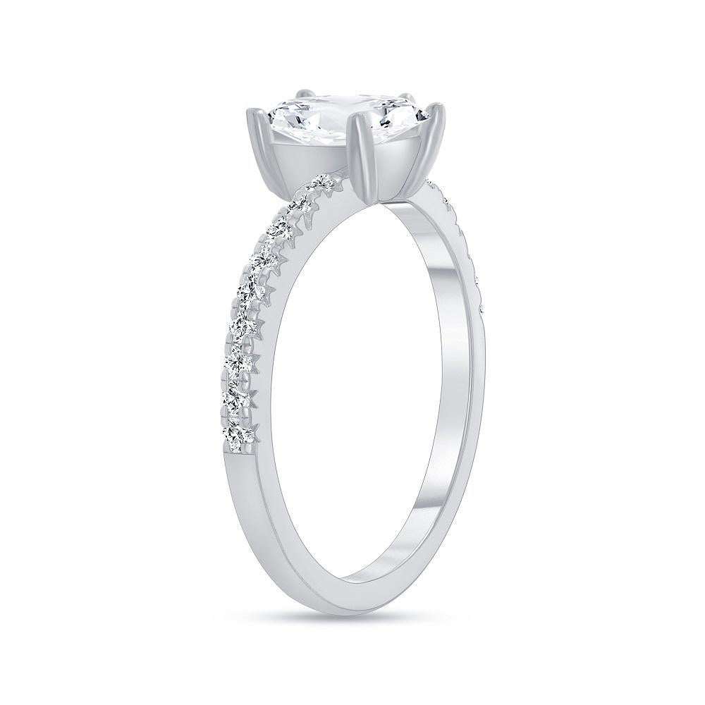 For Sale:  1.00 Carat Marquise Cut Diamond Engagement Ring, '0.75 Carat Center Diamond' 3