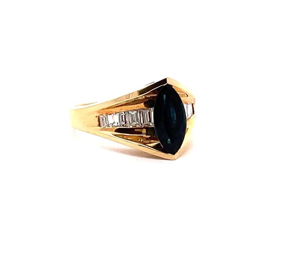 1.00 Carat Marquise Sapphire Ring with Baguette Diamonds in 14K Yellow Gold For Sale 2