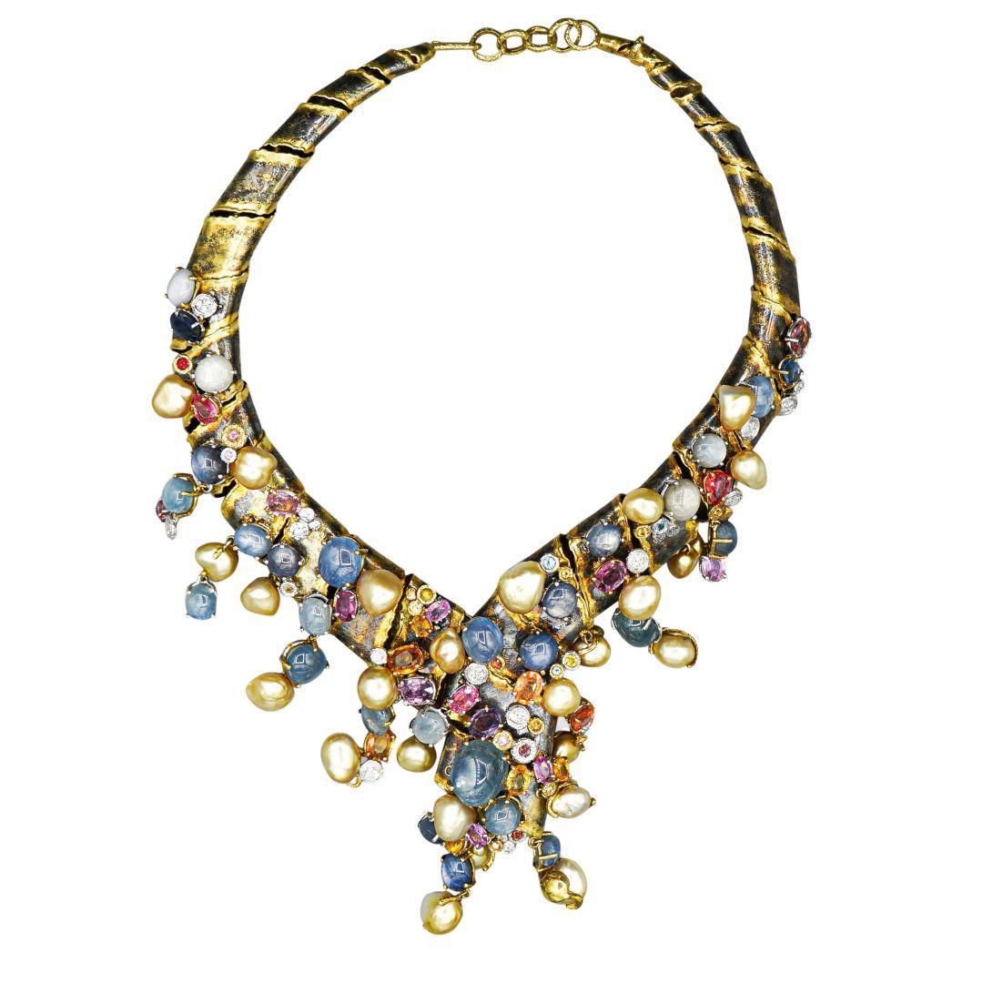 Collier d'avant-garde en or 18 carats 100 carats multi-gemmes mixtes en vente 1
