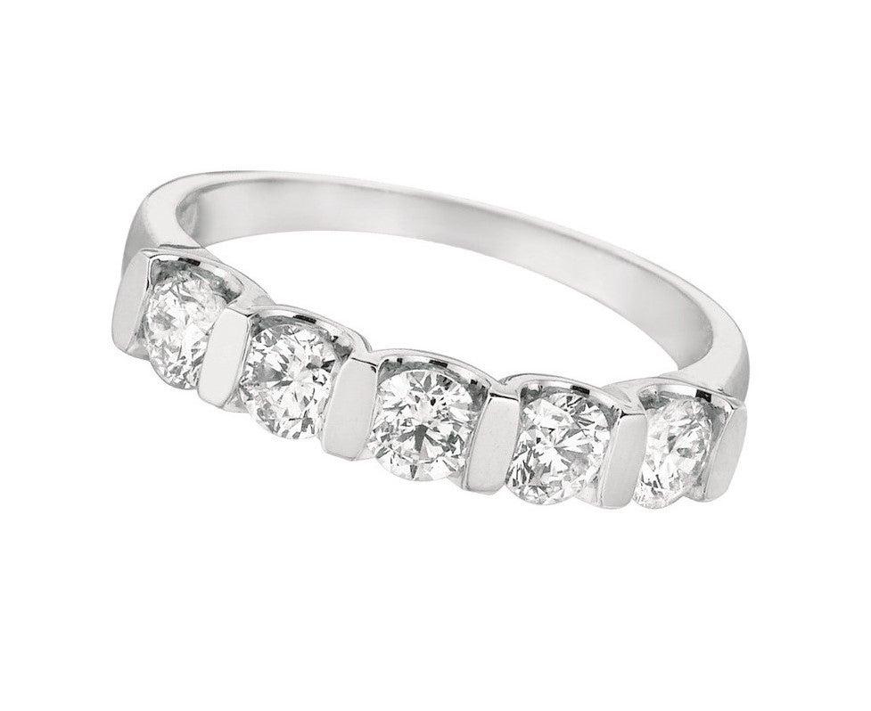 For Sale:  1.00 Carat Natural Diamond 5-Stone Ring Band G SI 14 Karat White Gold 2