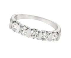 1.00 Carat Natural Diamond 5-Stone Ring Band G SI 14 Karat White Gold