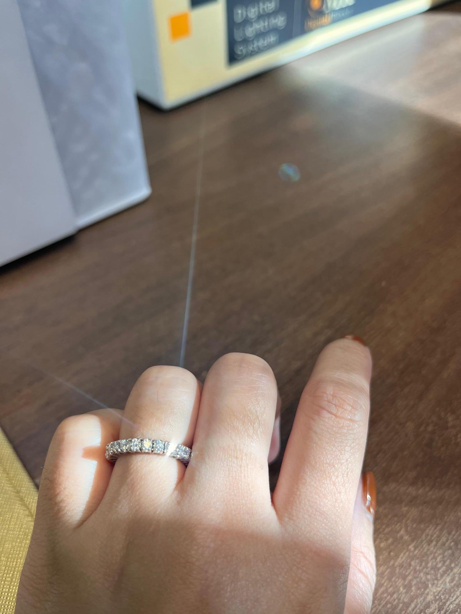 En venta: 1,00 Quilate Anillo de Diamante Natural Eternidad Estirado GSI Oro Blanco 14K  4