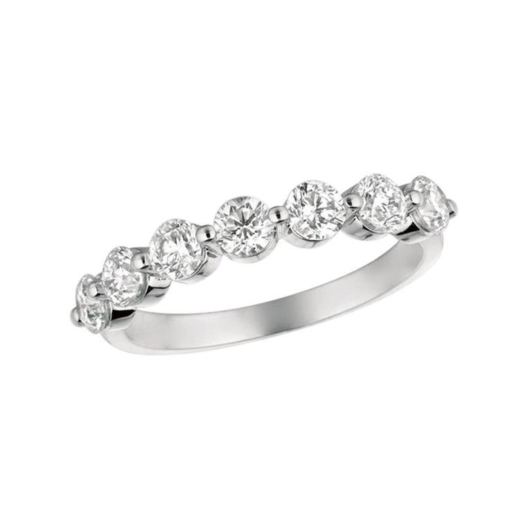 For Sale:  1.00 Carat Natural Diamond Ring G SI 14 Karat White Gold 8 Stones