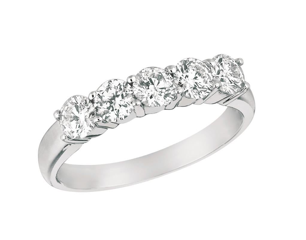 Contemporary 1.00 Carat Natural Diamond Ring G SI 14 Karat White Gold 5 Stones For Sale