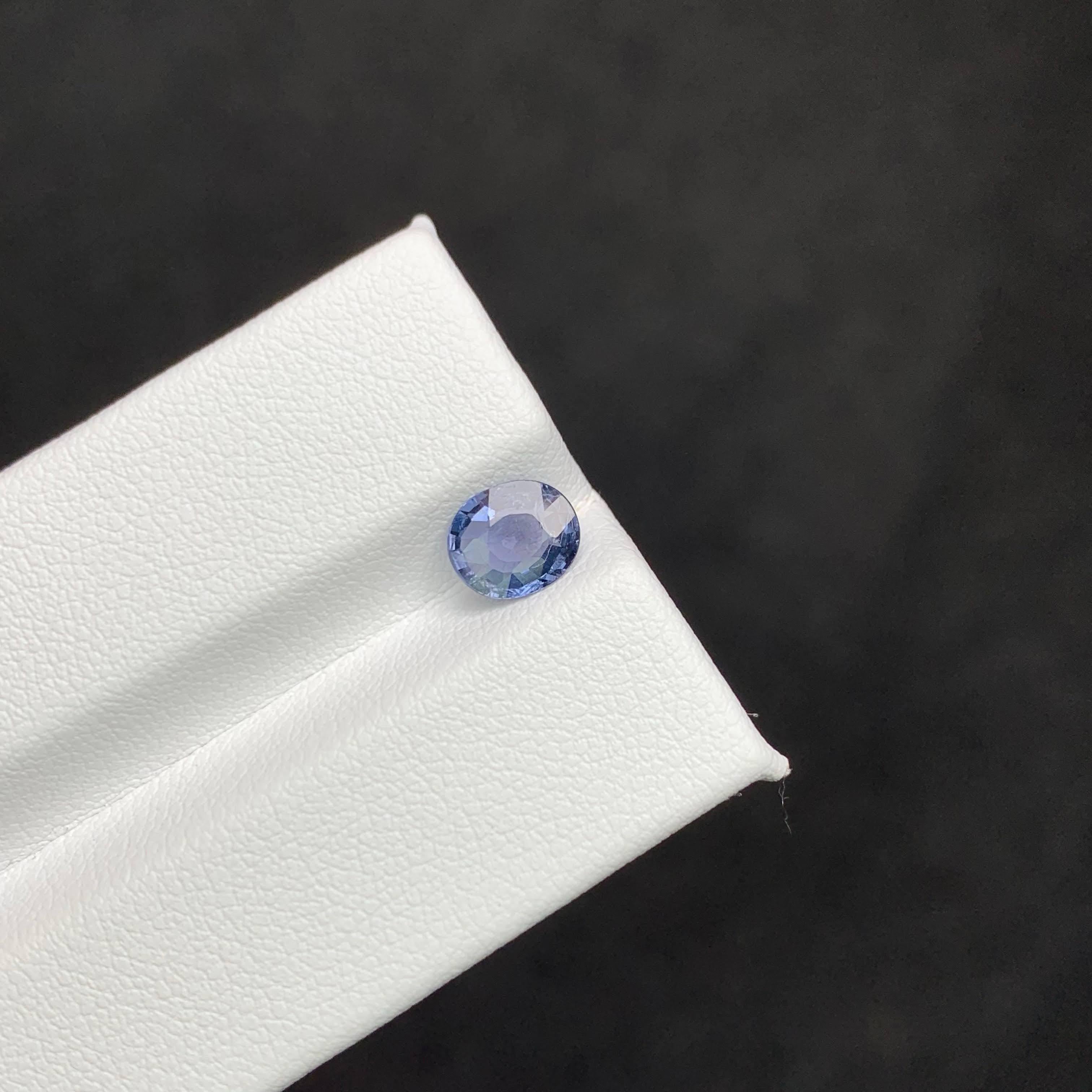 1.00 Carat Natural Loose Light Cornflower Blue Sapphire Oval Cut Sri Lankan Gem For Sale 1