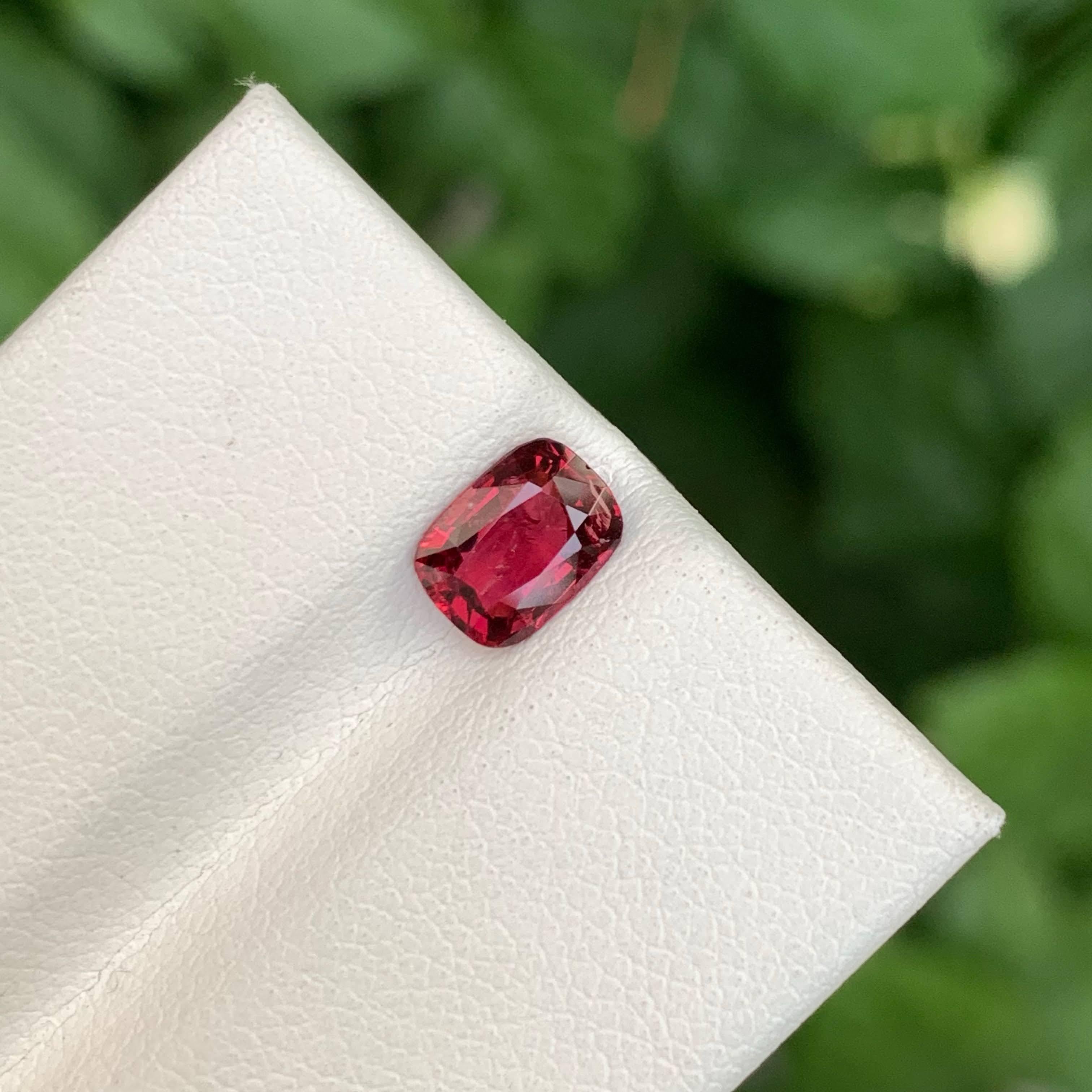 1,00 Quilate Piedra Espinela Roja Natural Suelta Talla Cojín Gema Birmana en venta 4