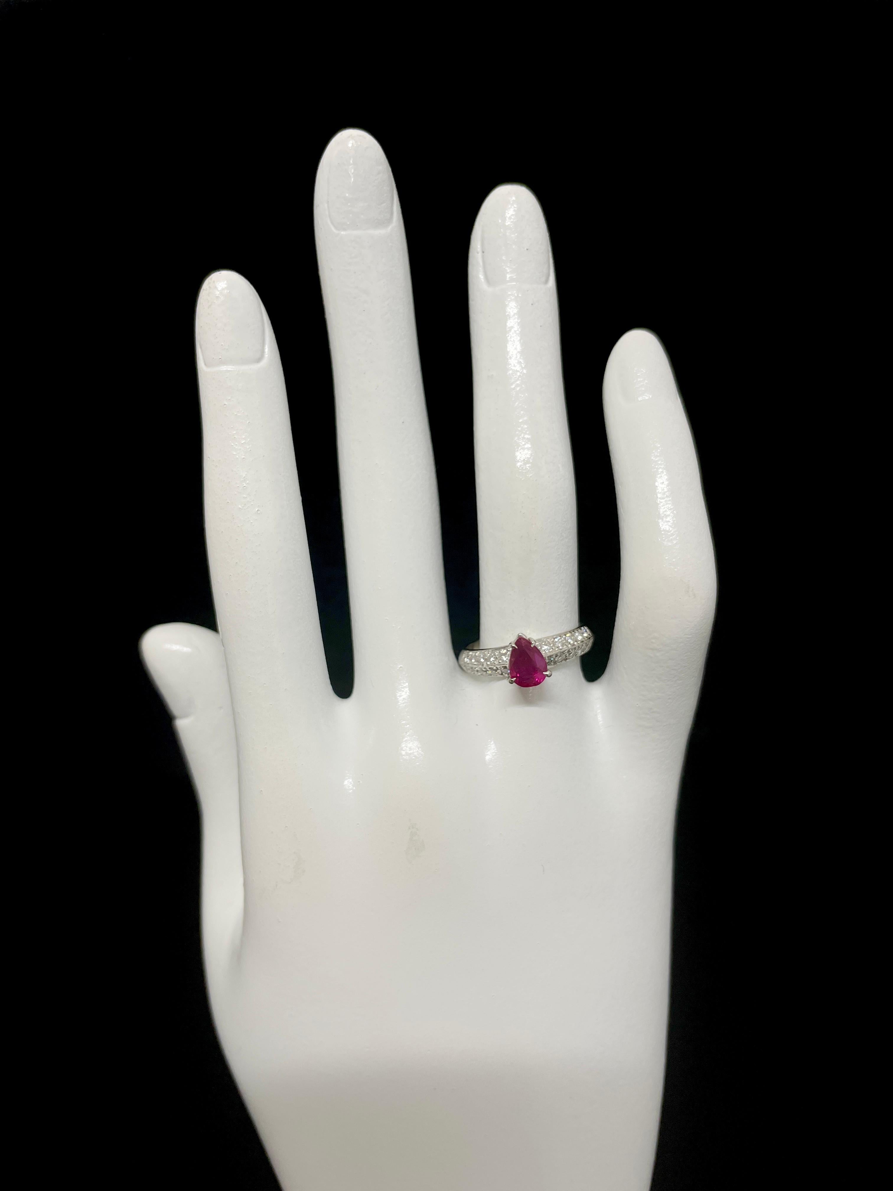 1.00 Carat Natural Pear Cut Ruby and Diamond Ring Set in Platinum For Sale 2