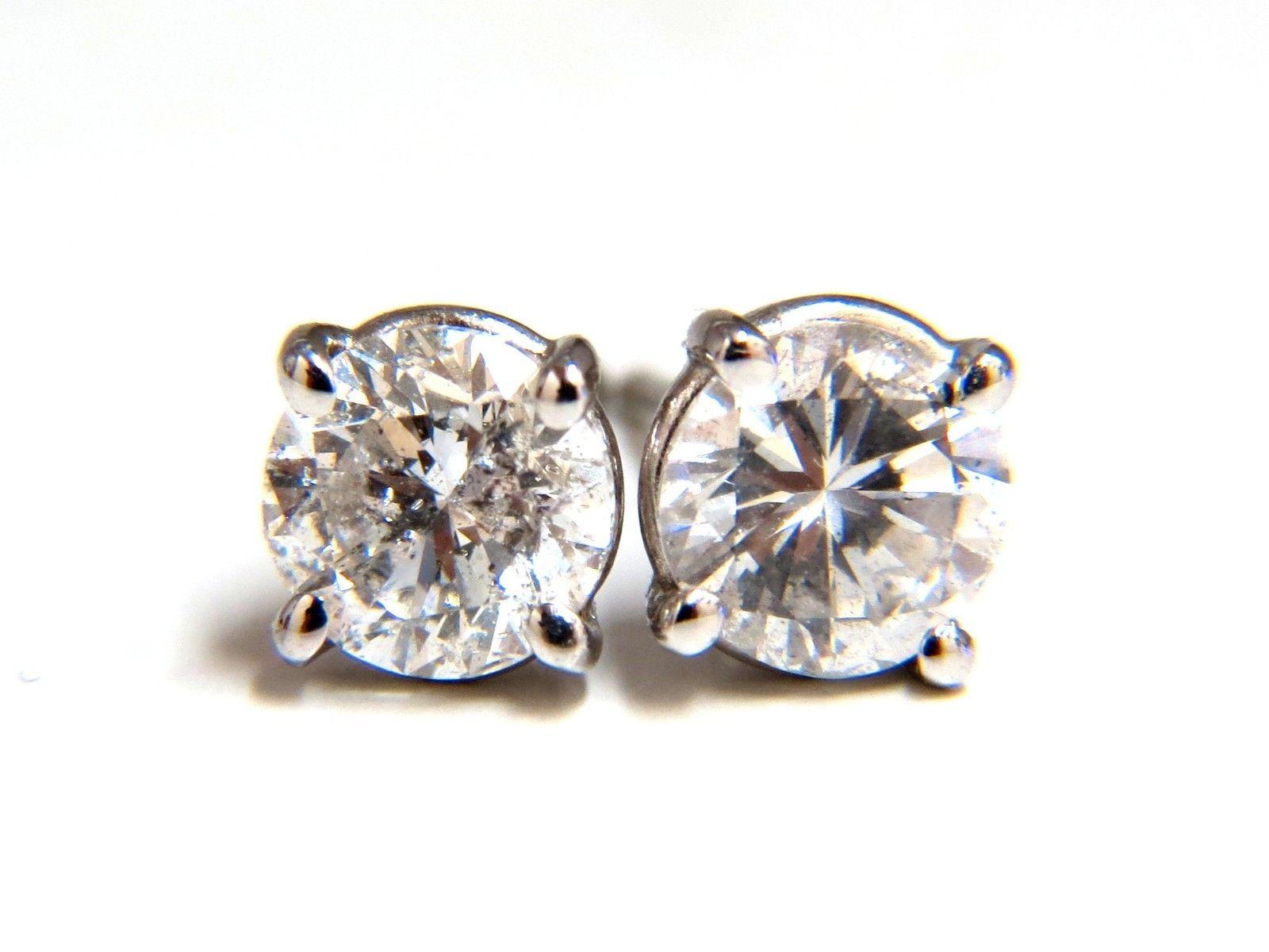 1.00 Carat Natural Round Brilliant Diamond Stud Earrings 14 Karat In New Condition In New York, NY