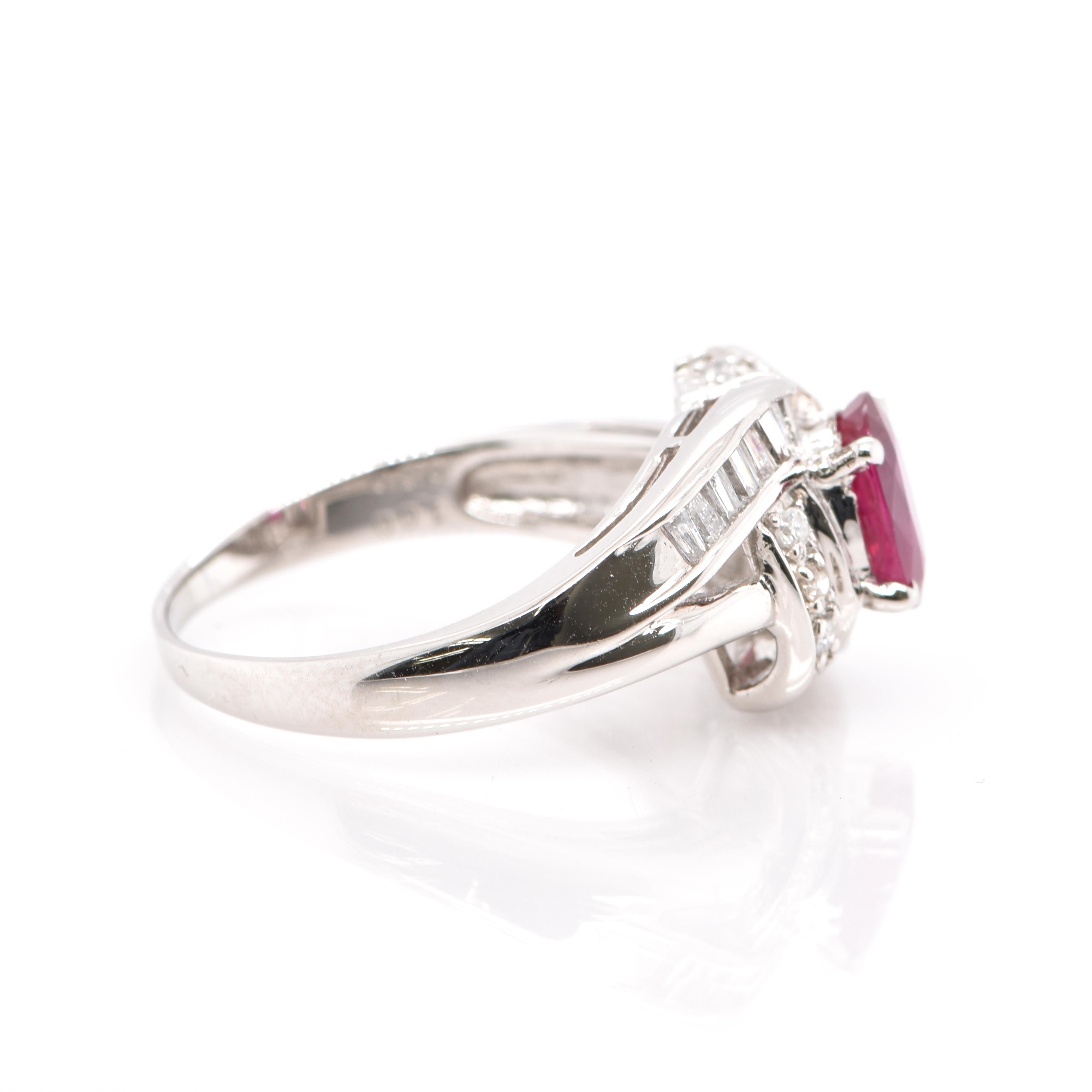 1.00 Carat Natural Ruby and Diamond Ring Set in Platinum In Excellent Condition In Tokyo, JP