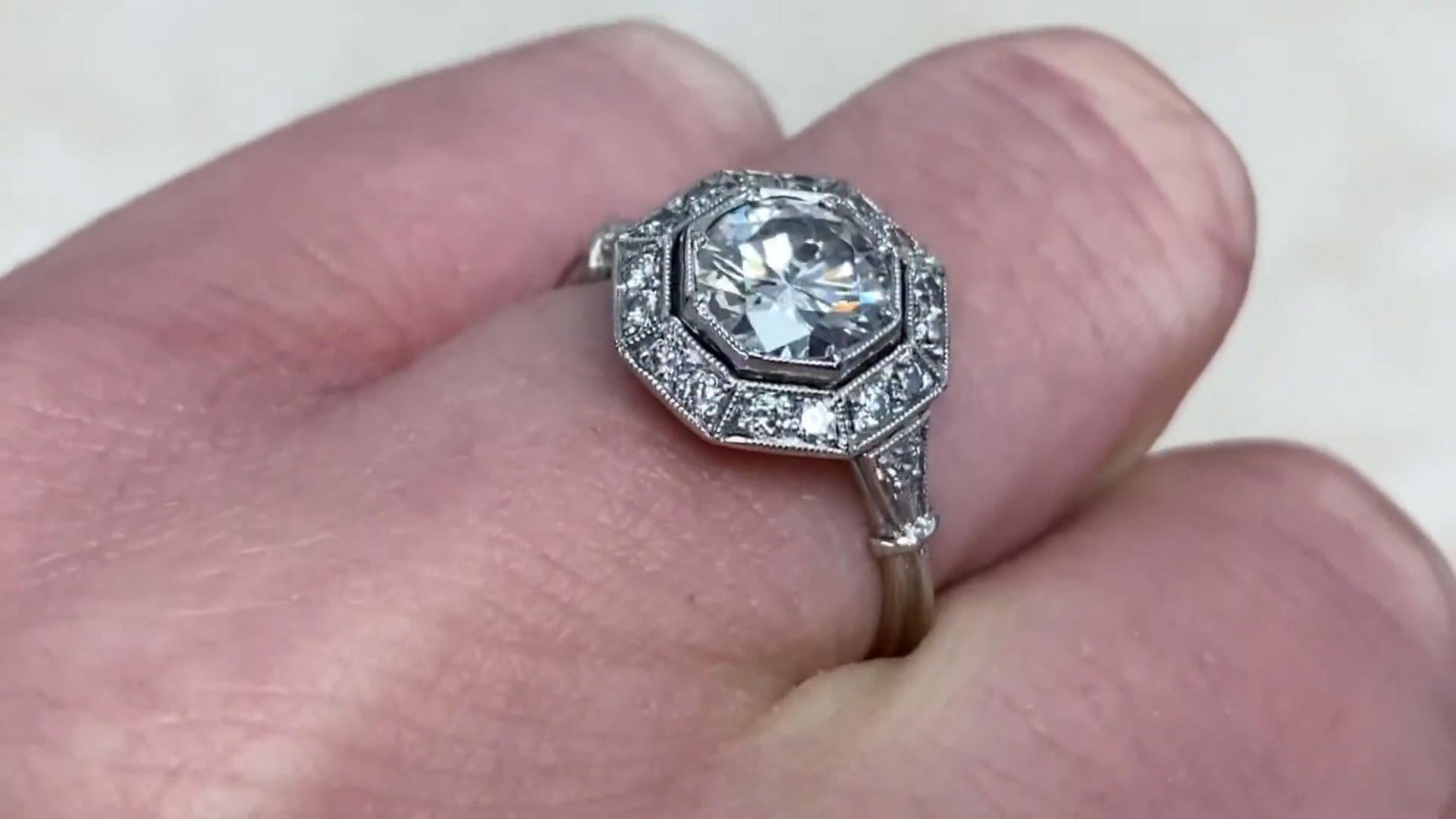 Taille vieille Europe Bague de fiançailles grappe de diamants taille européenne ancienne (environ 1,00 carat), platine en vente