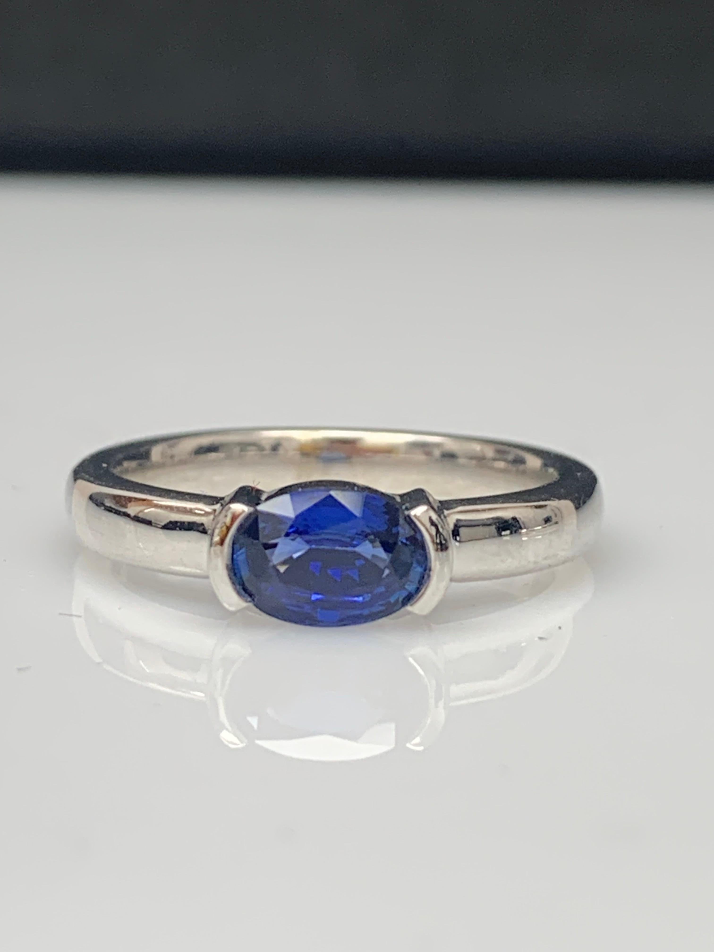 1.00 Carat Oval Cut Blue Sapphire Band Ring in 14K White Gold For Sale 5