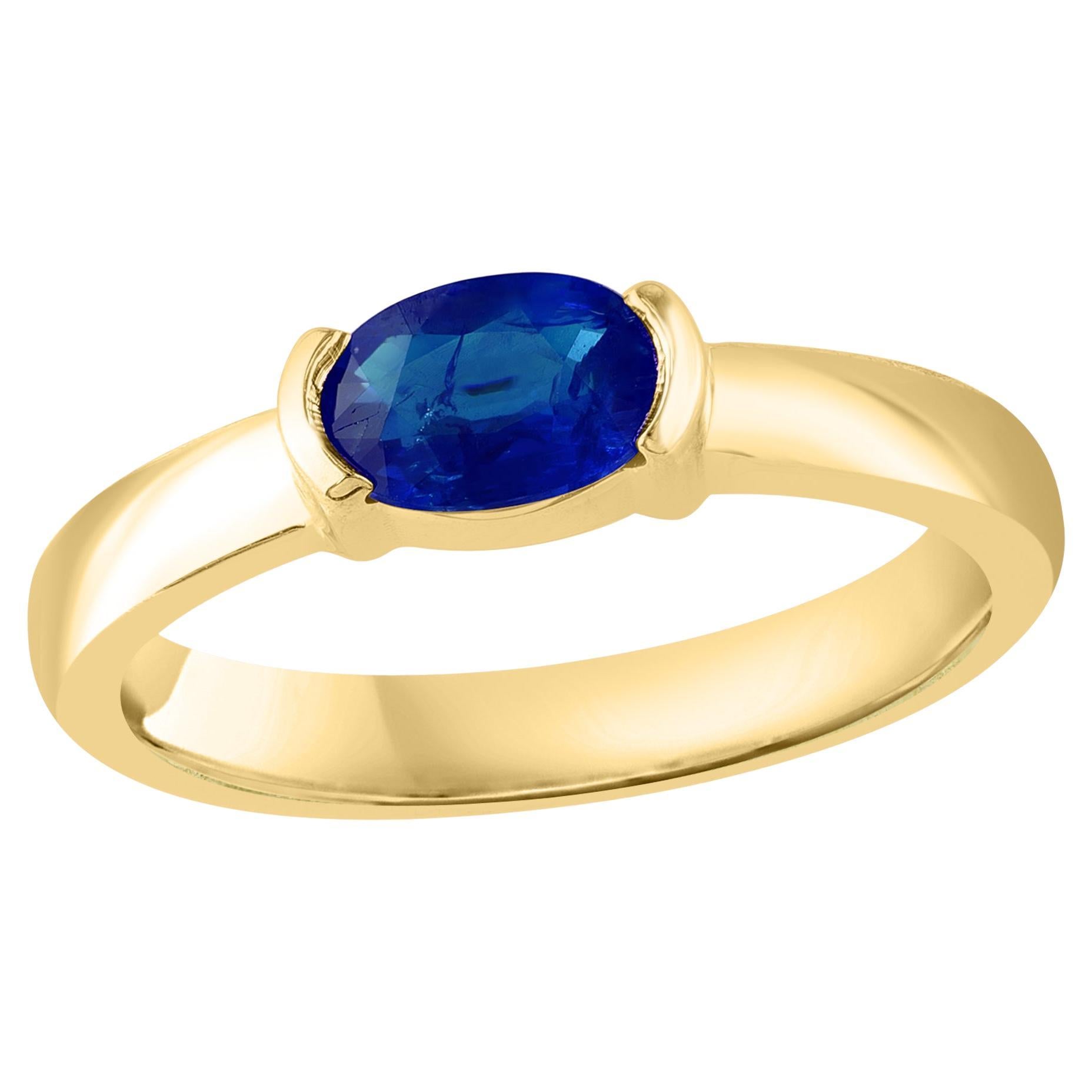 1.00 Carat Oval Cut Blue Sapphire Band Ring in 14K Yellow Gold For Sale