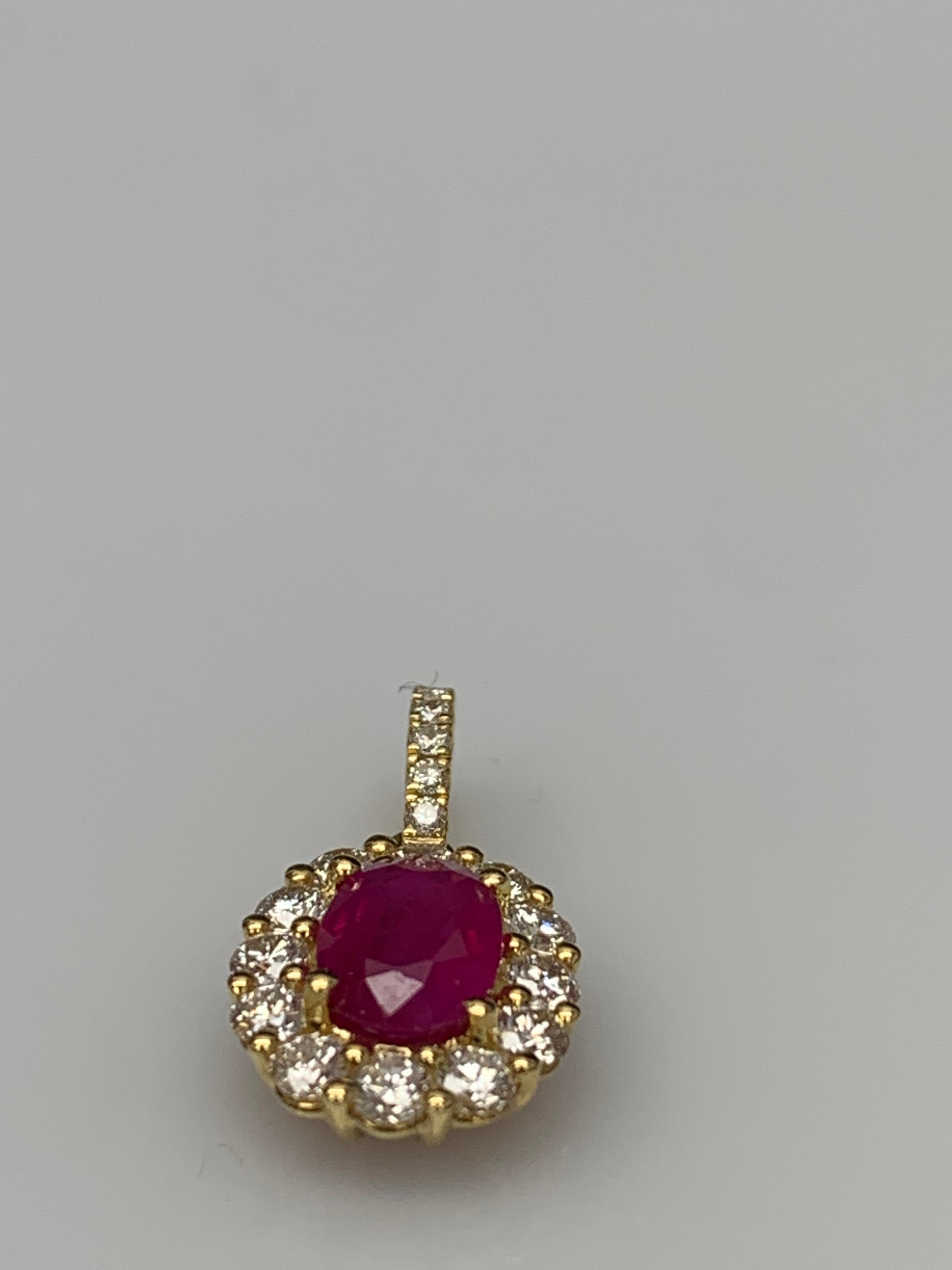 1.00 Carat Oval Cut Ruby and Diamond Halo Pendant Necklace in 18K Yellow Gold For Sale 2