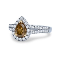 1,00 Karat Birne Form Fancy Brown, gelbe Farbe Zentrum Diamant Verlobungsring