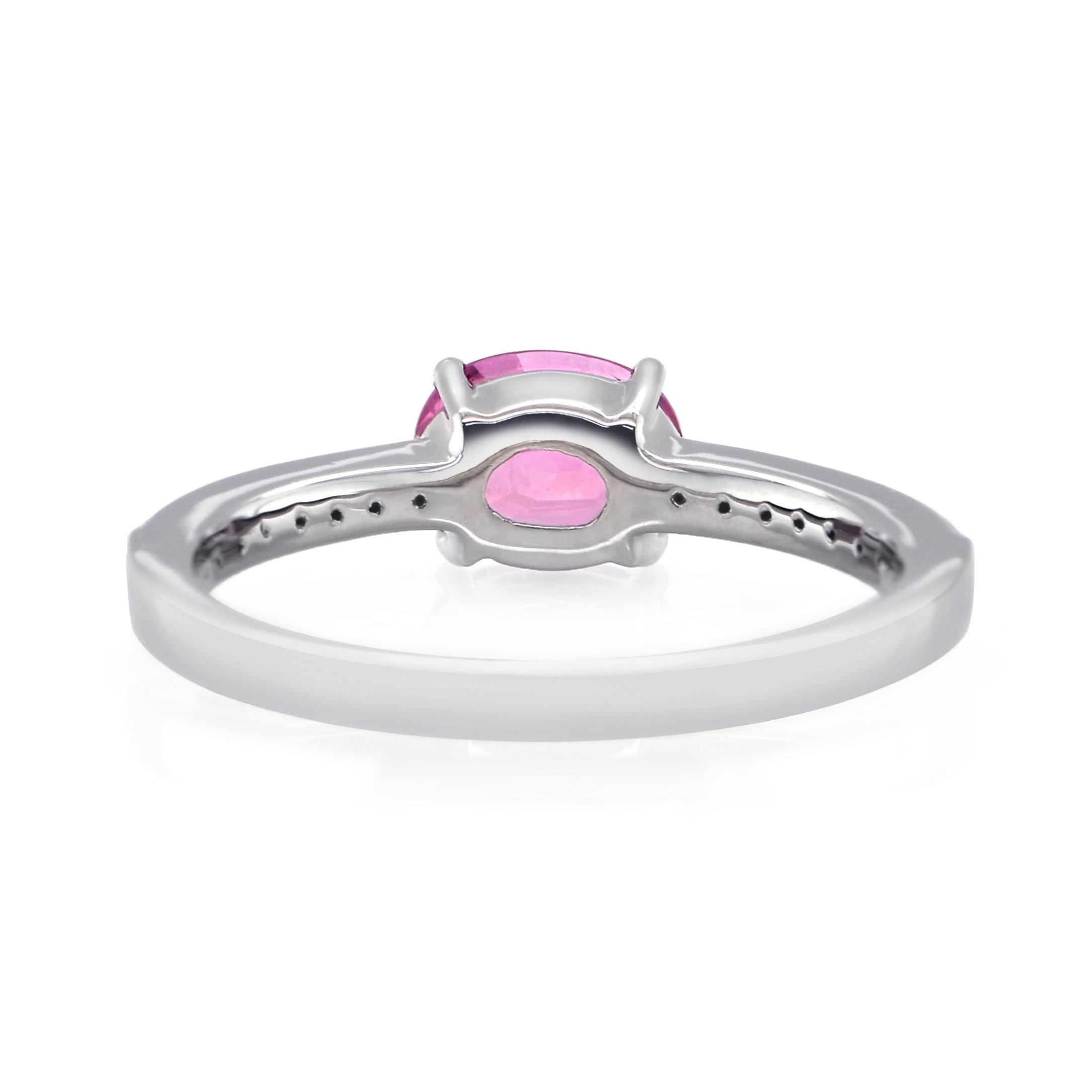 Anello con zaffiro rosa e diamanti da 1,00 carati in platino in vendita 3