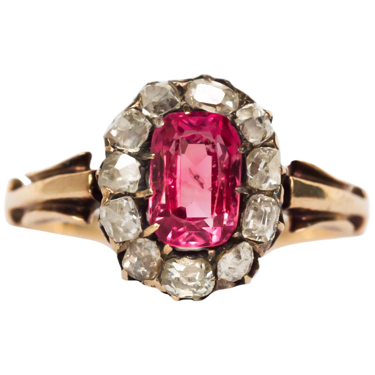 1,00 Karat Rosa Spinell Gelbgold Verlobungsring im Angebot