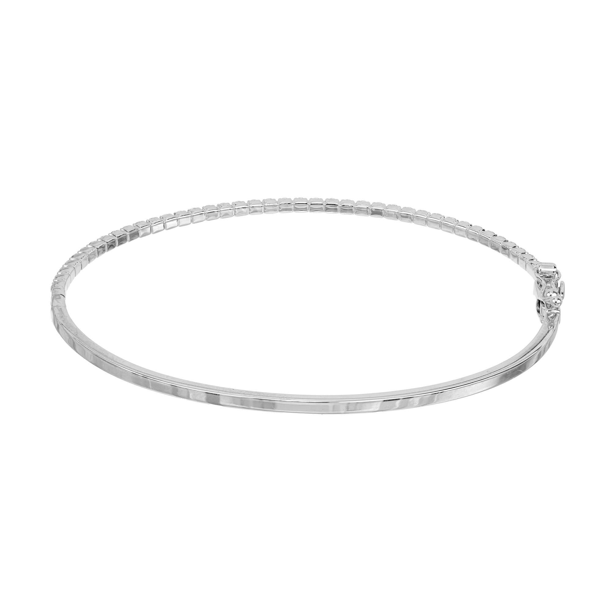 Bracciale con cerniera in oro bianco con diamanti rotondi taglio brillante da 1,00 carati In condizioni ottime in vendita a Stamford, CT