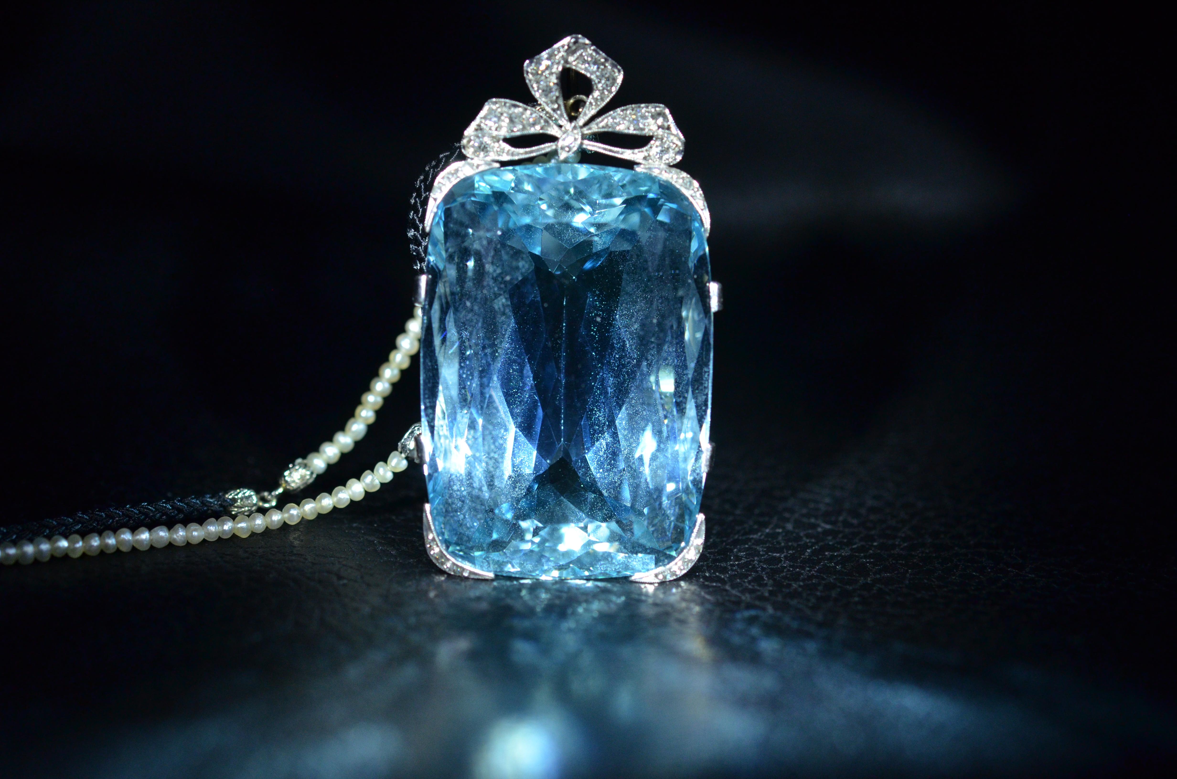 100 carat aquamarine