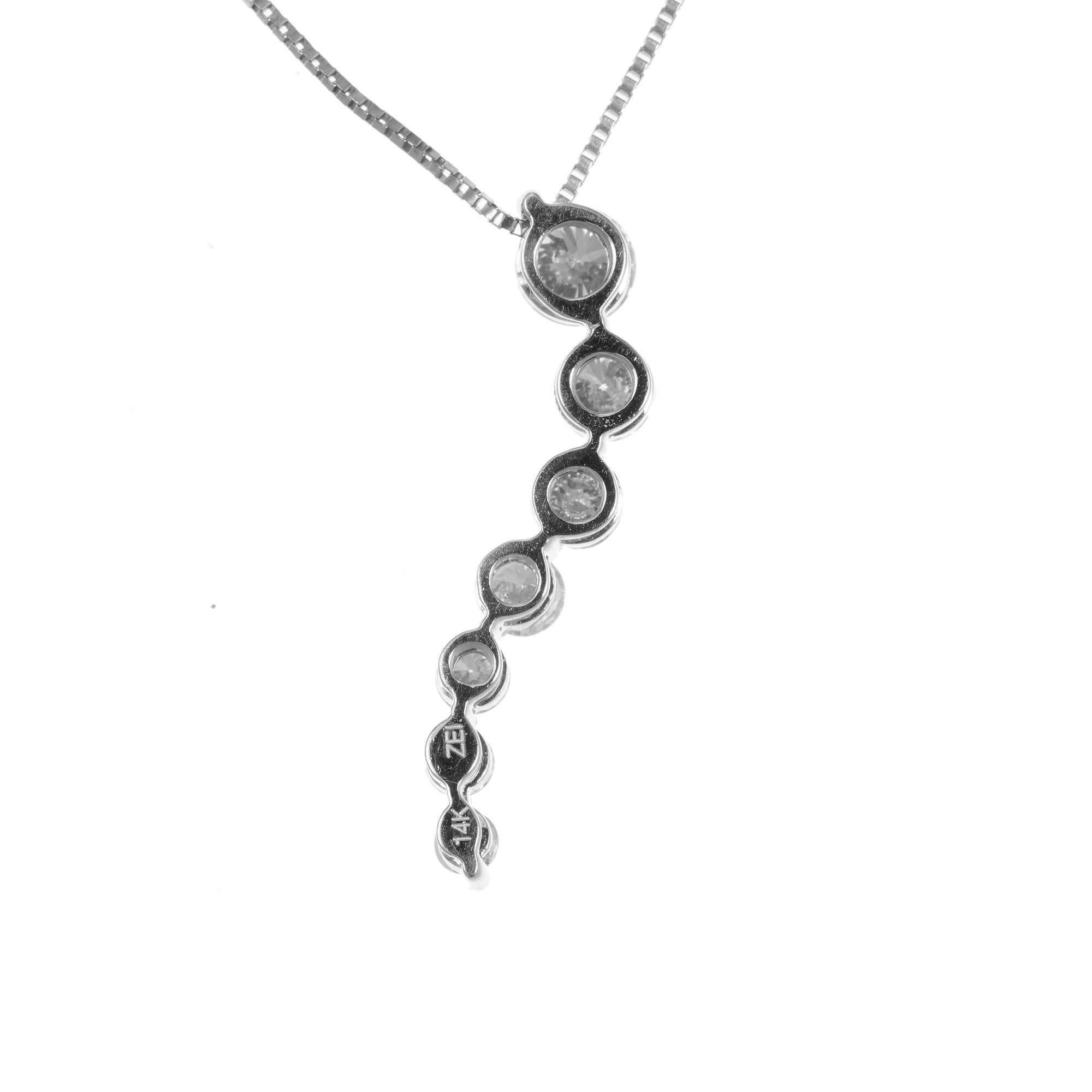 seven diamonds necklace