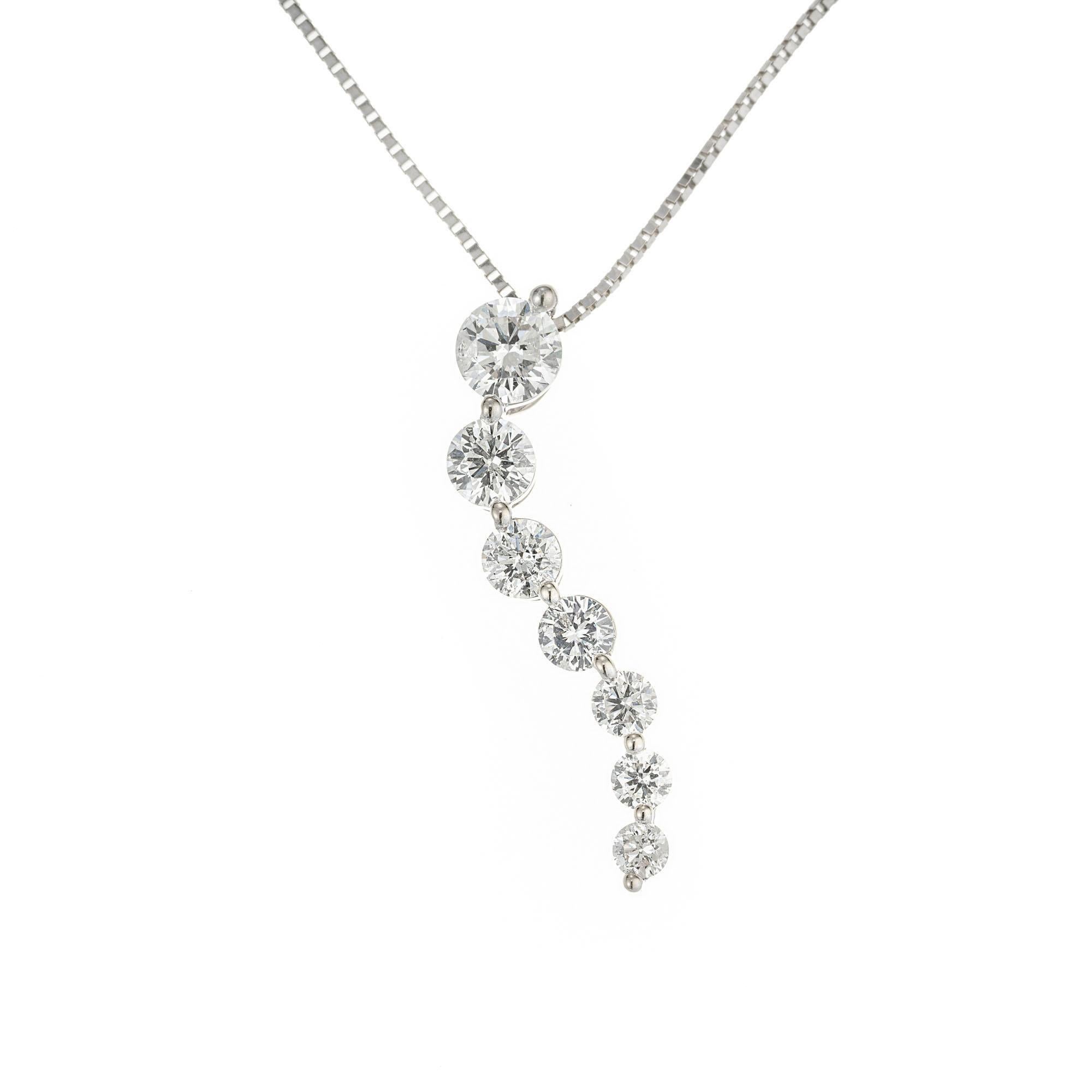 1.00 Carat Seven Diamond Gold Necklace Pendant For Sale