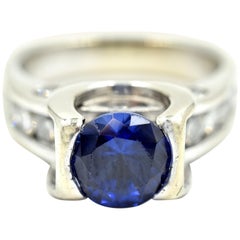 1.00 Carat Tanzanite and Diamond Ring 18 Karat White Gold
