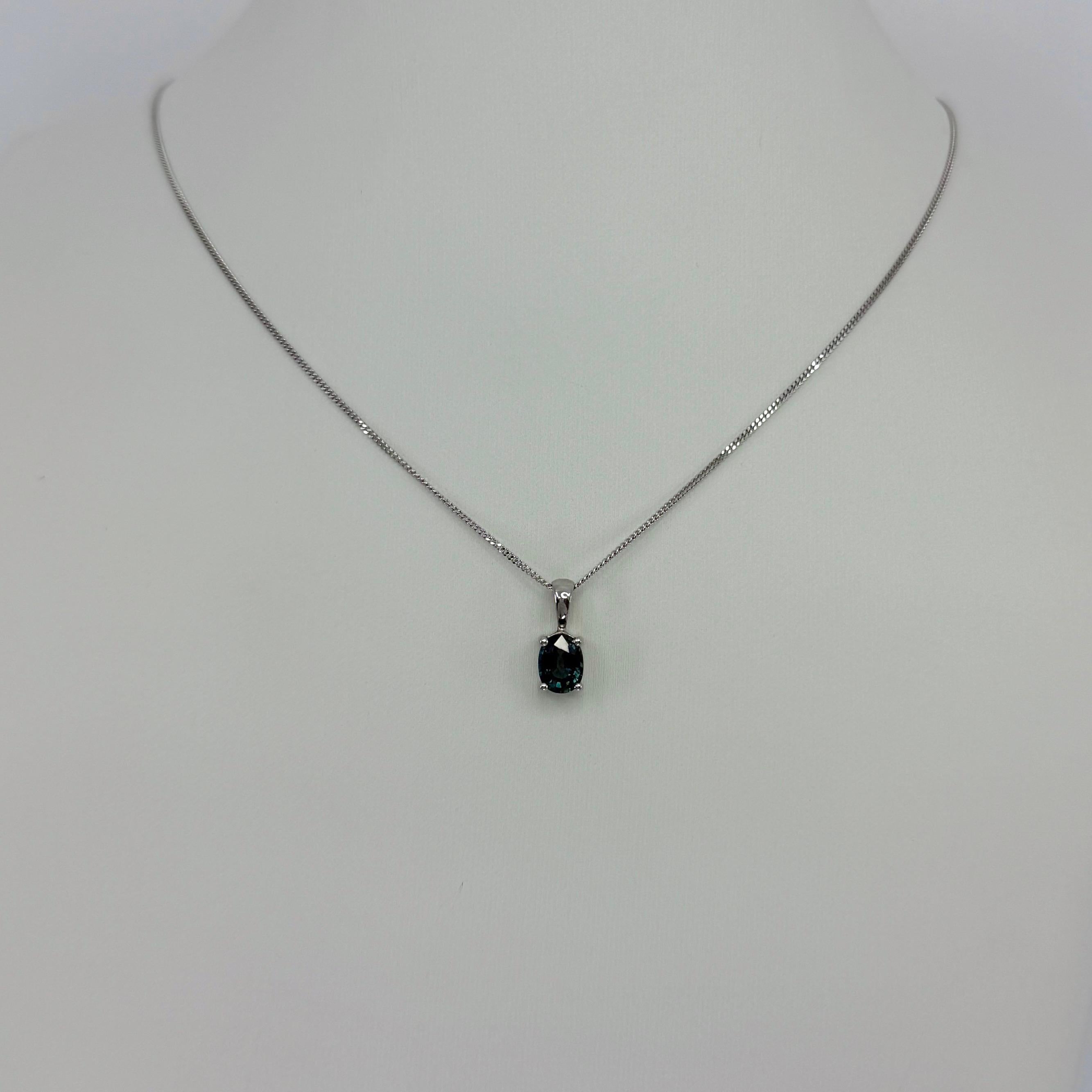 1.00 Carat Teal Blue Sapphire Platinum Oval Cut Solitaire Pendant Necklace VVS For Sale 2