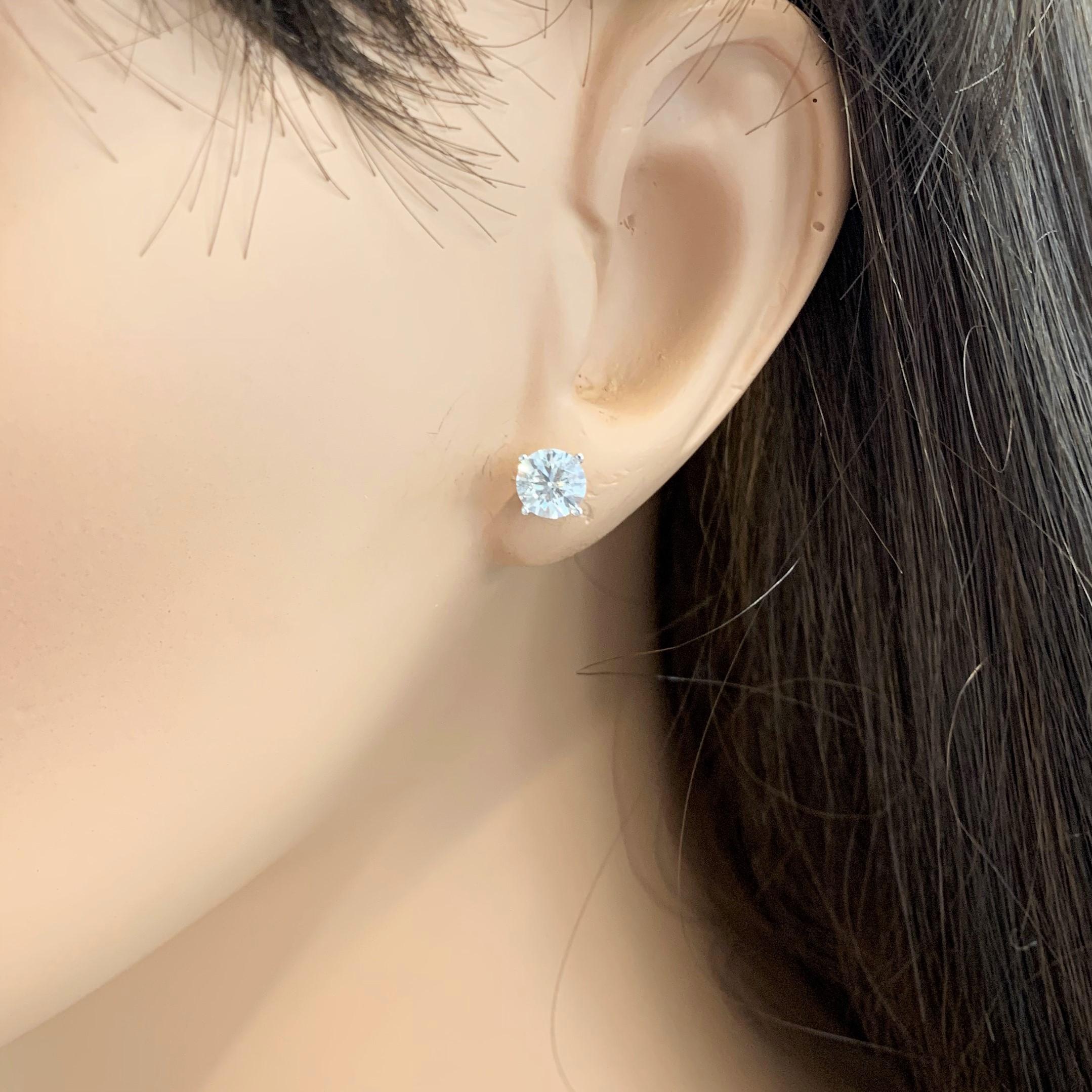 1 carat total weight diamond earrings