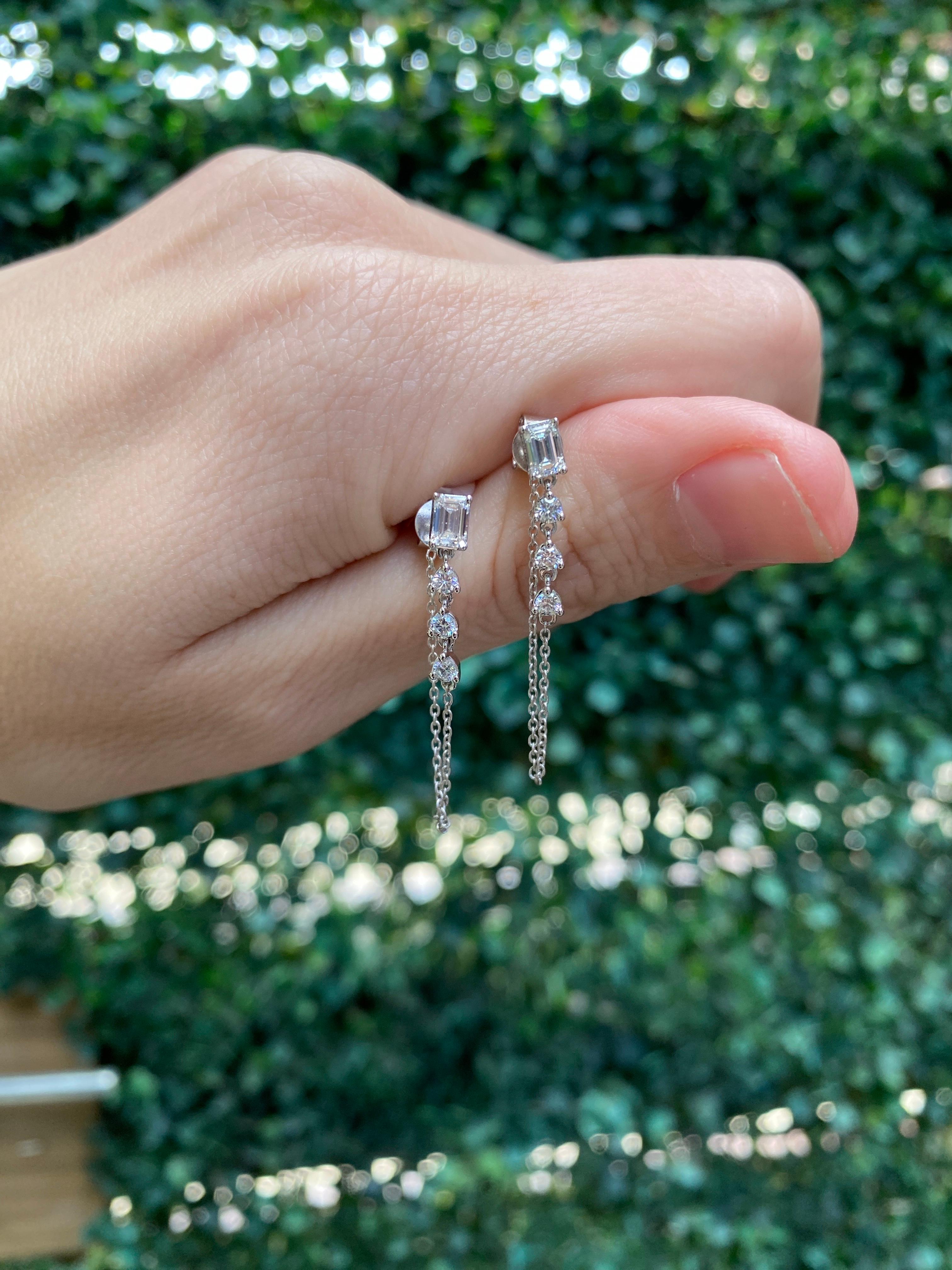 Boucles d'oreilles pendantes en émeraude et diamant rond de 1,00 carat (poids total) en vente 9